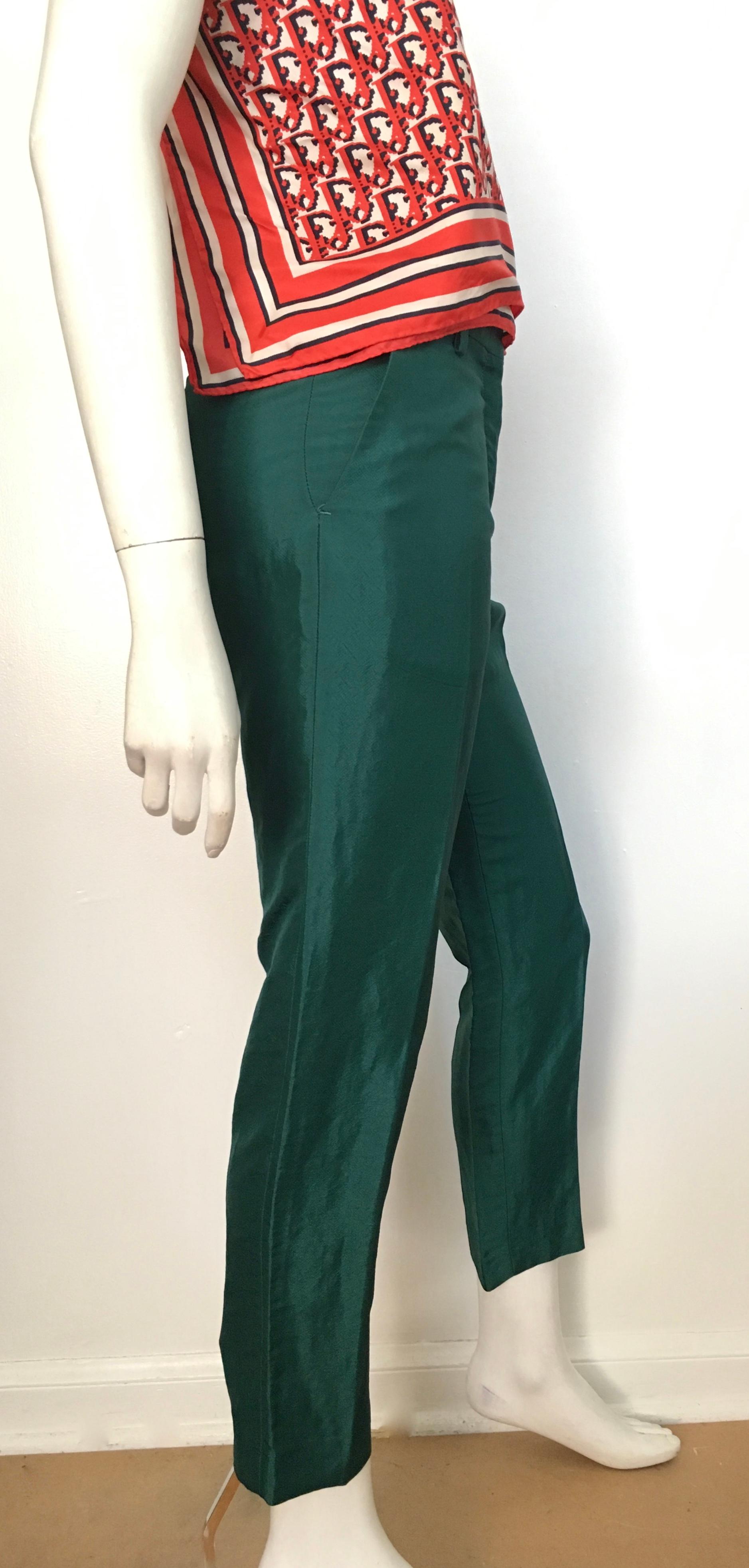 Dries Van Noten Green Dress Pants with Pockets Size 4 / 34. In Excellent Condition For Sale In Atlanta, GA