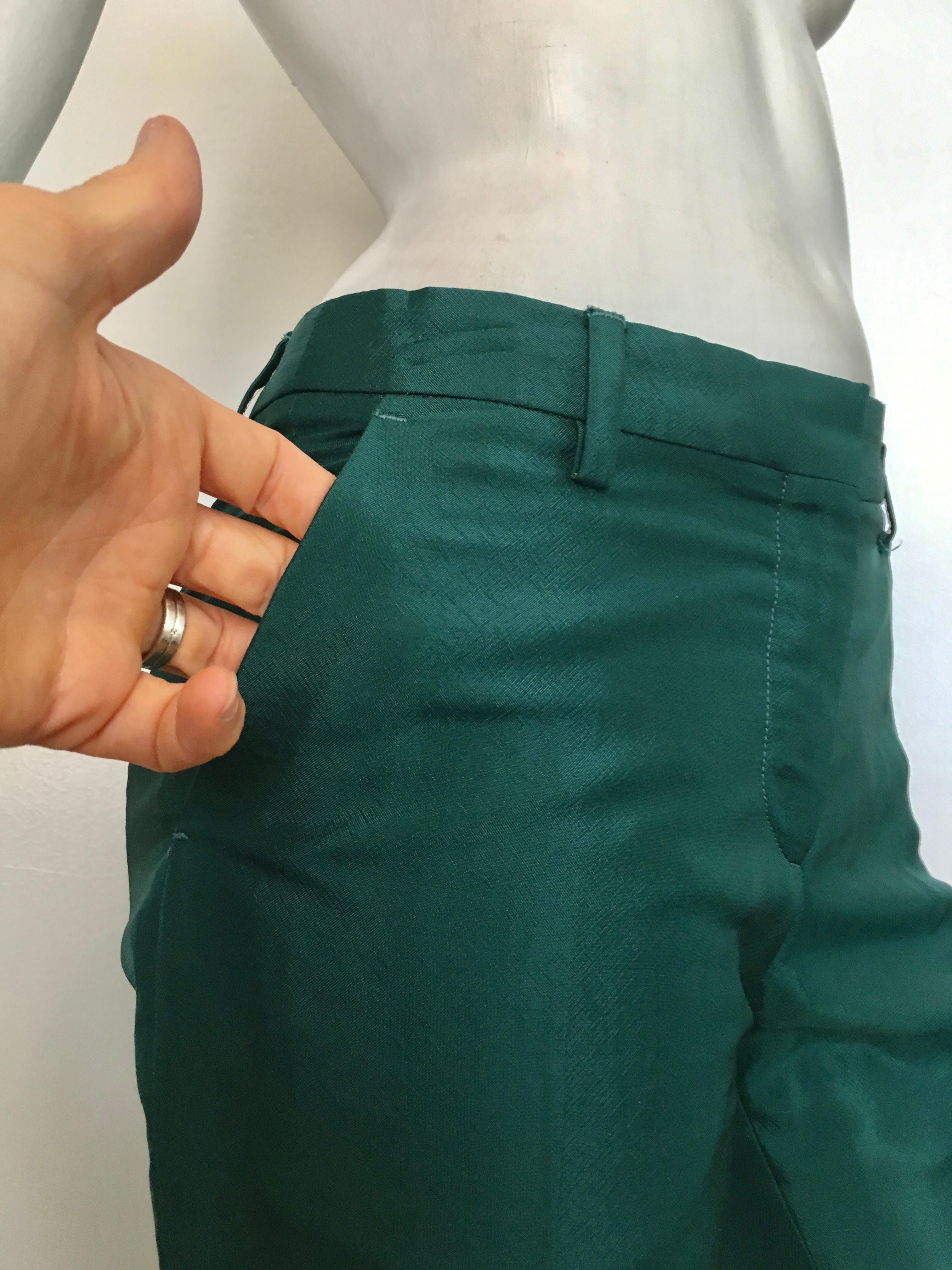 Dries Van Noten Green Dress Pants with Pockets Size 4 / 34. For Sale 1