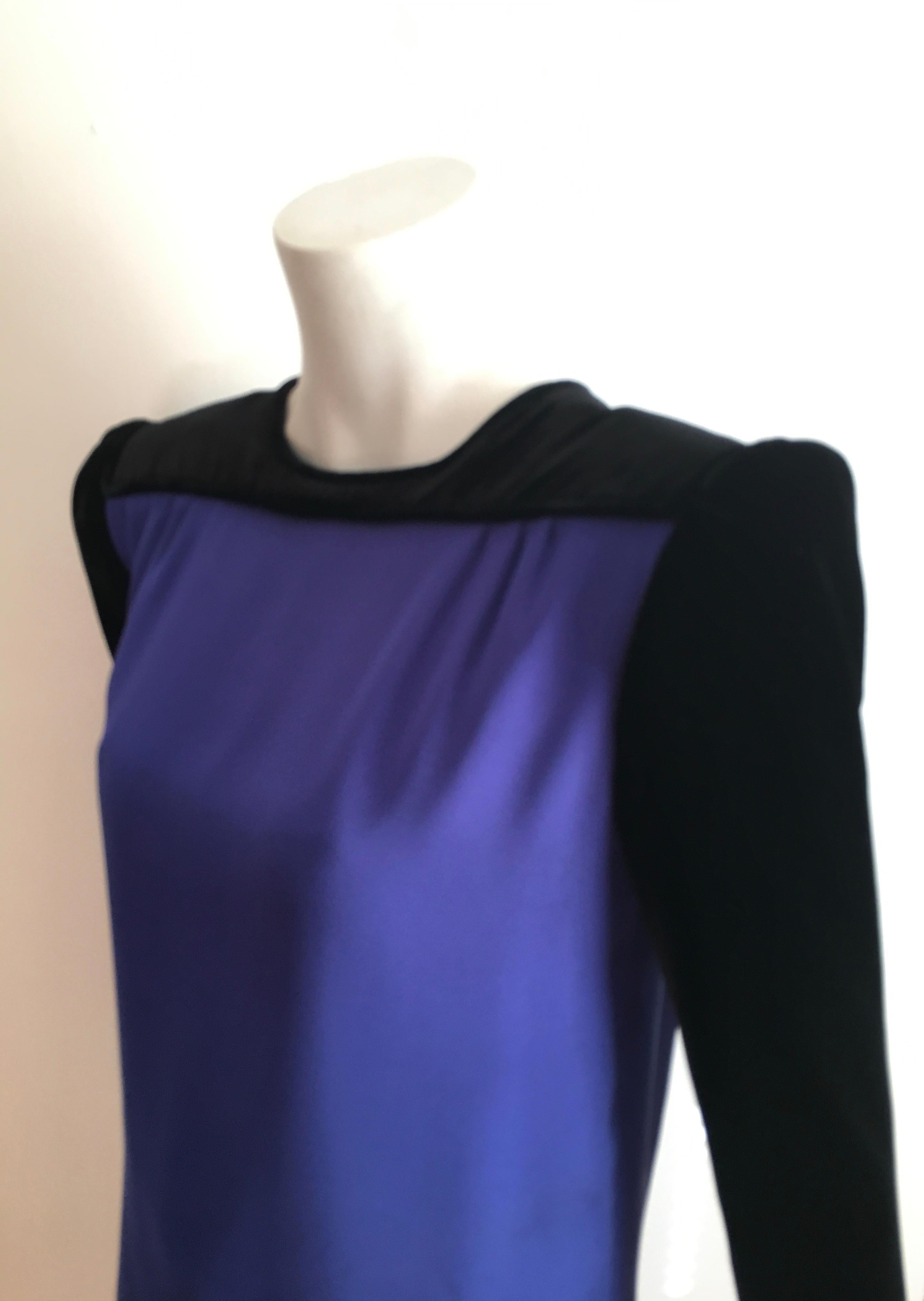 Valentino 1980s Silk & Black Velvet Dress with Pockets Size 4.  For Sale 8