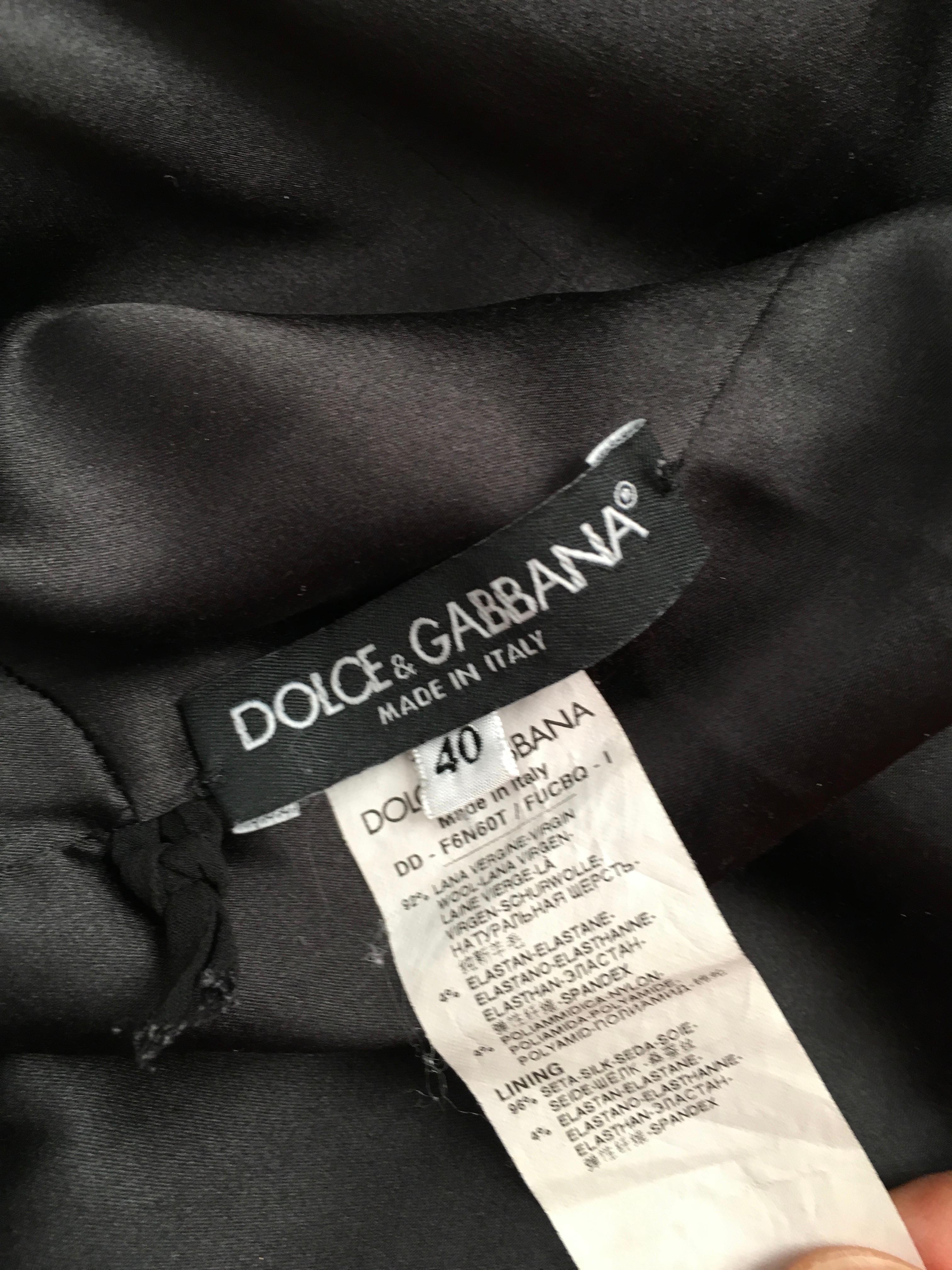 Dolce & Gabbana 1990s Black Wool Sheath Dress Size 4. For Sale 12
