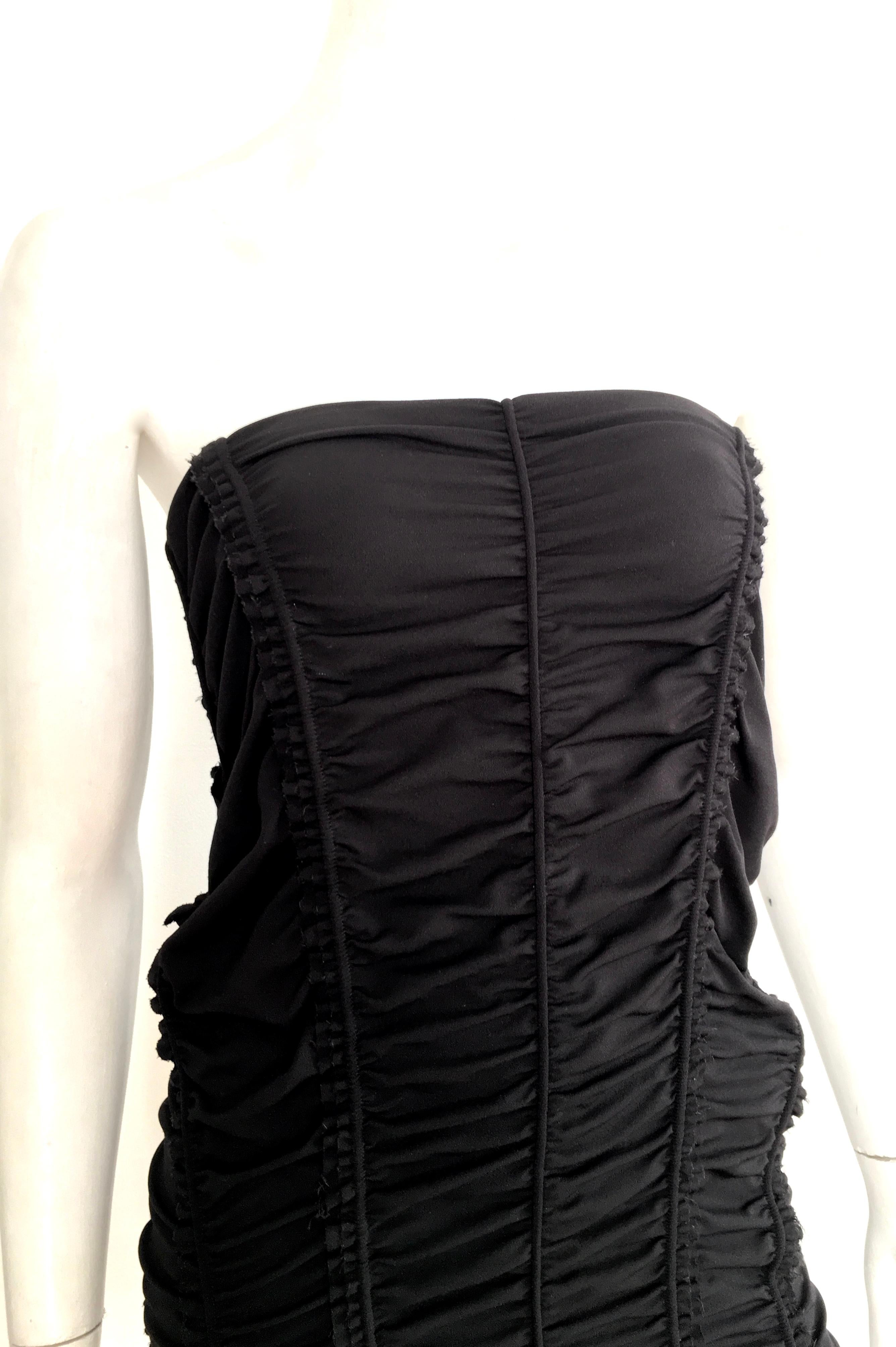 Donna Karan Black Parachute Dress Size 6. In Excellent Condition For Sale In Atlanta, GA