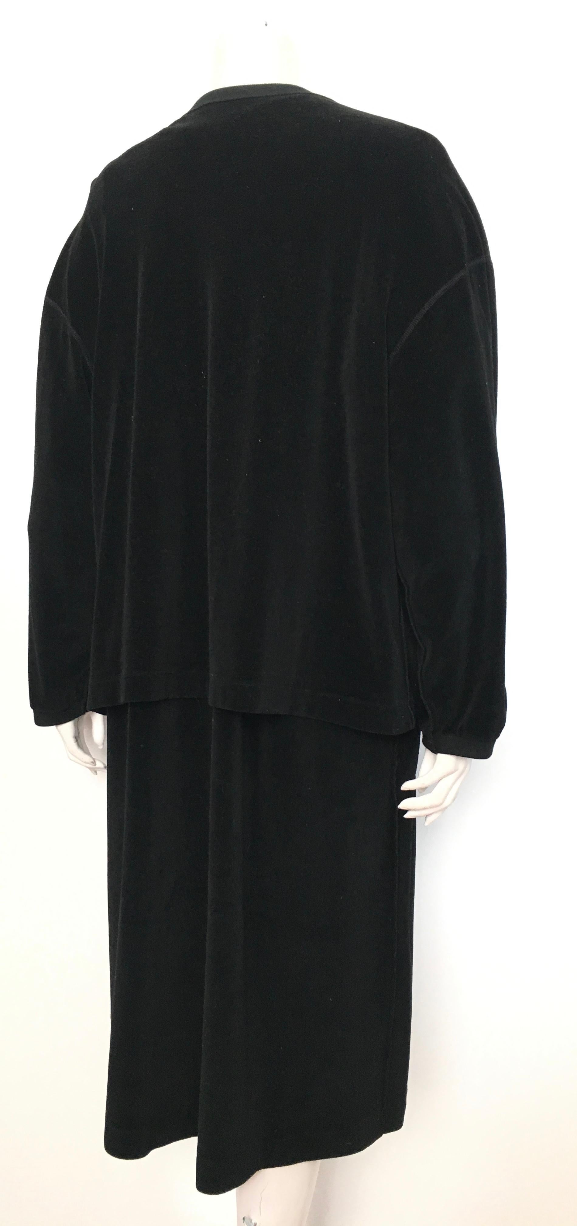 Sonia Rykiel 1980s Black Velour Dress with Pockets & Cardigan Size Large. For Sale 12