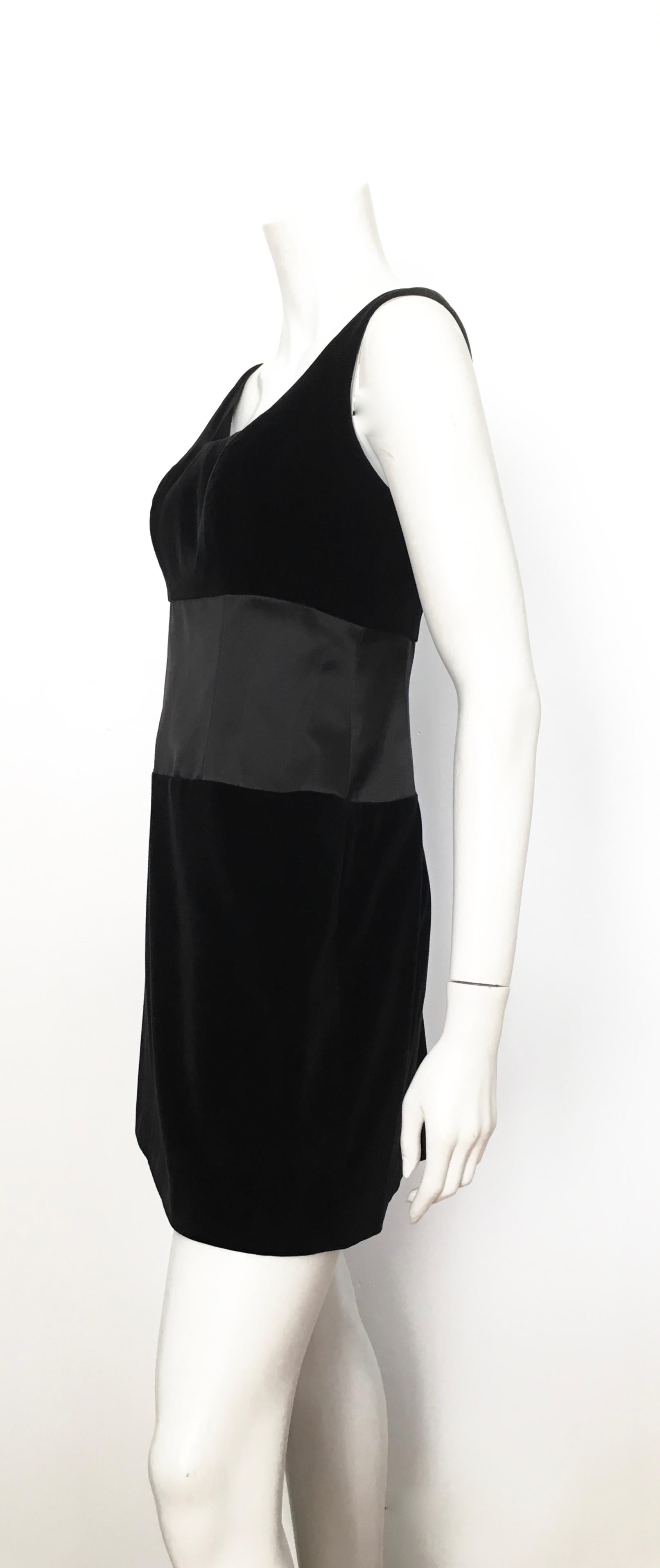 Claude Montana Mini Black Velvet Cocktail Dress with Belt,  1990s  For Sale 10