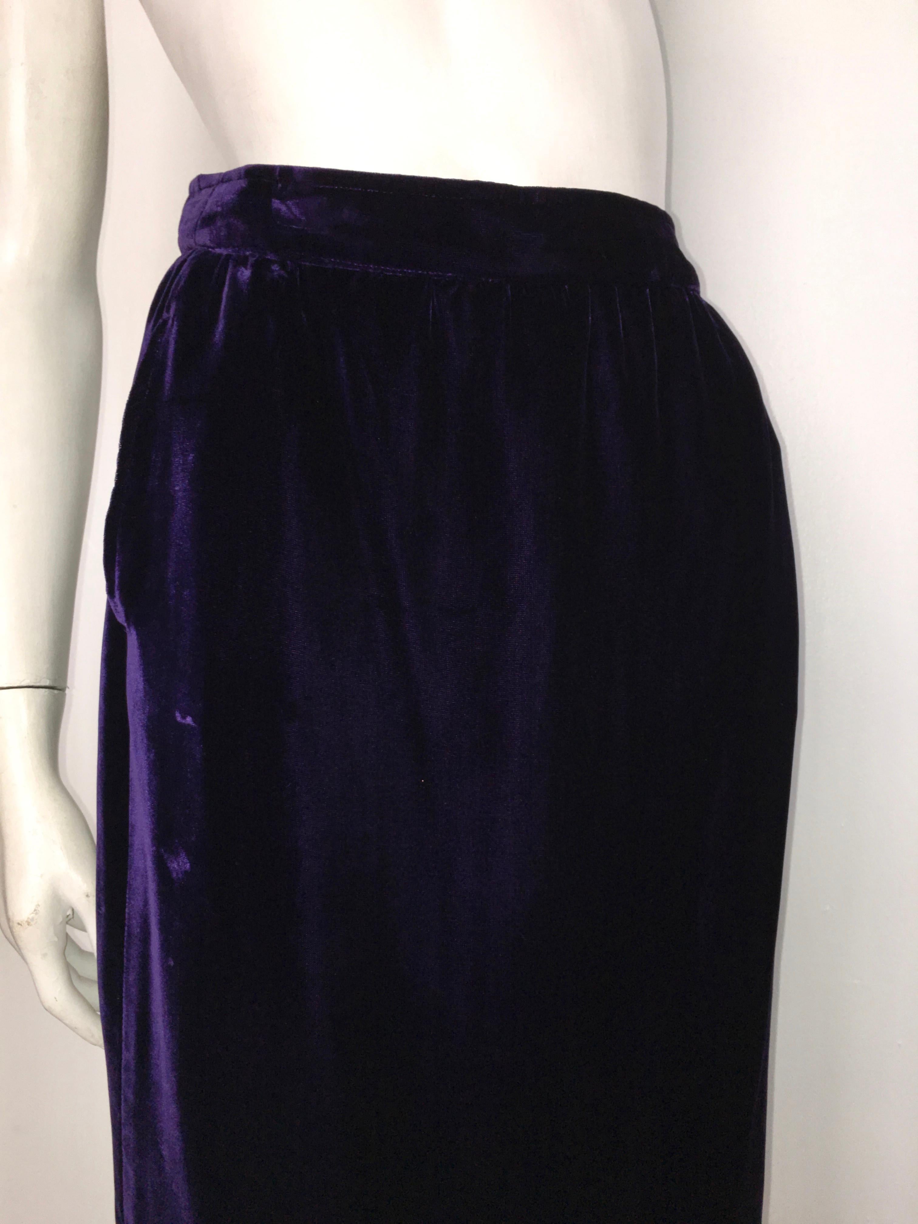 Ungaro Parallele Paris Long Purple Velvet Skirt with Pockets, 1980s  For Sale 5