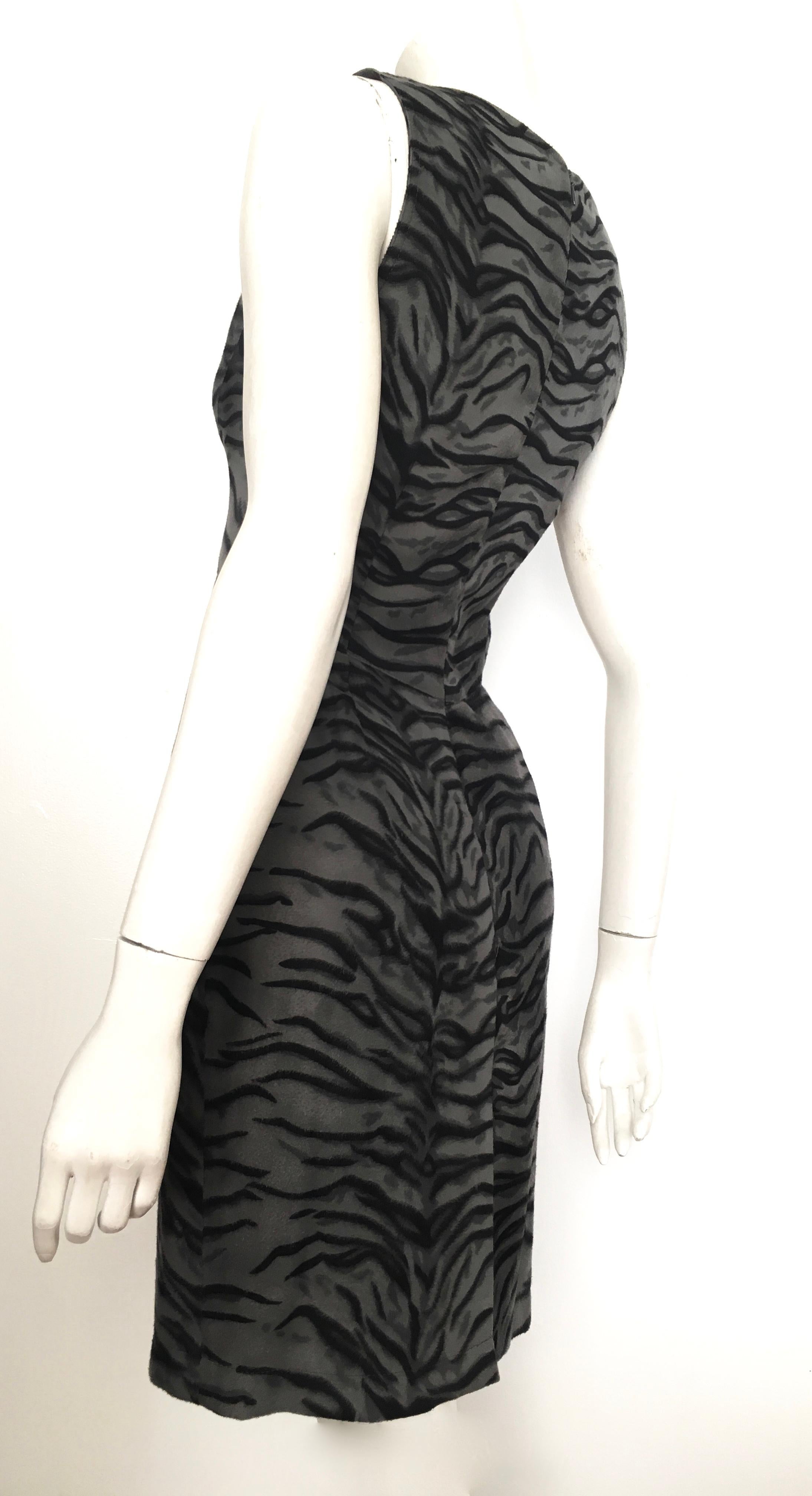 Moschino Gray Tiger Print Sleeveless Dress Size 4. For Sale 4