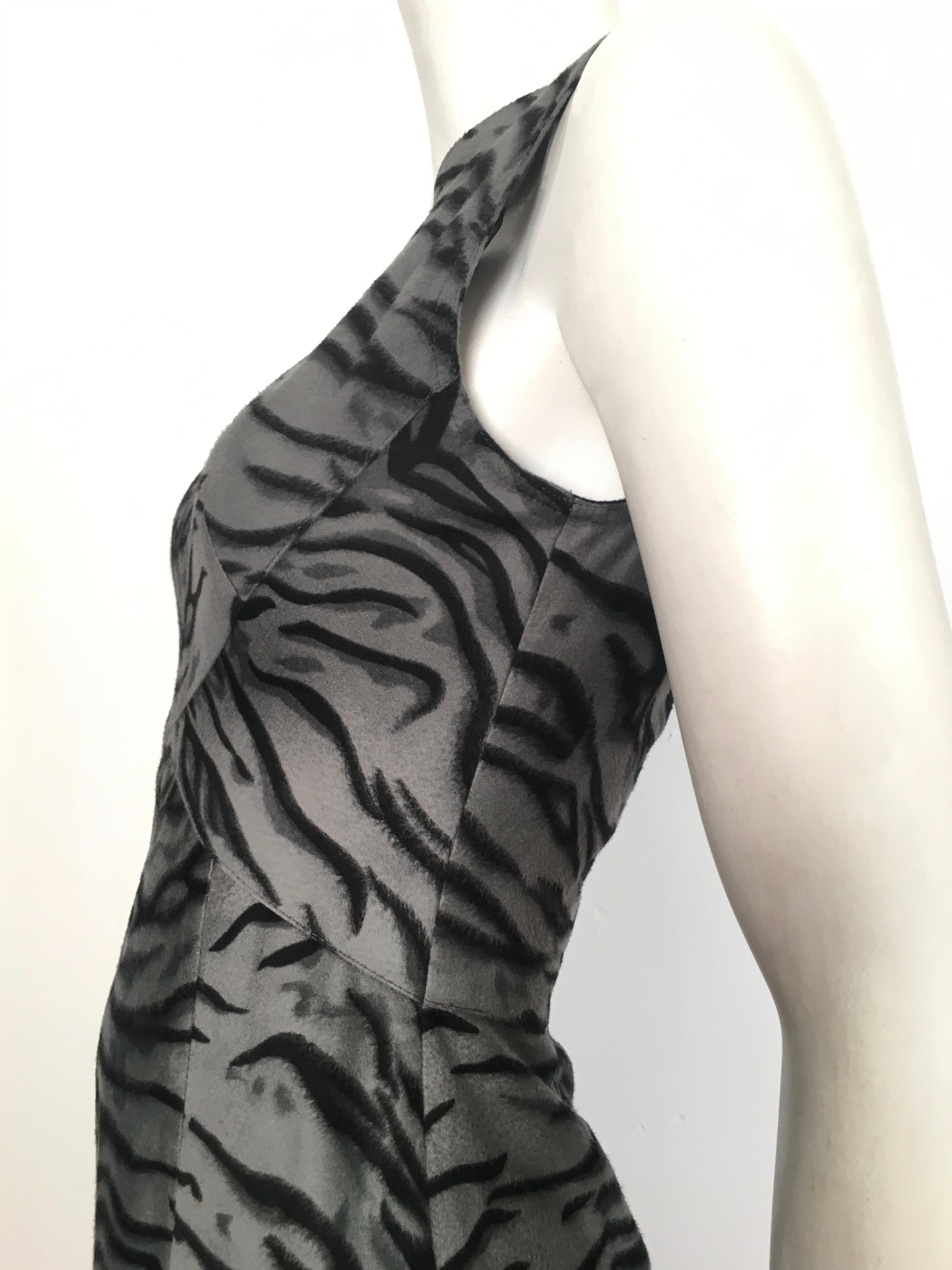 Moschino Gray Tiger Print Sleeveless Dress Size 4. For Sale 6