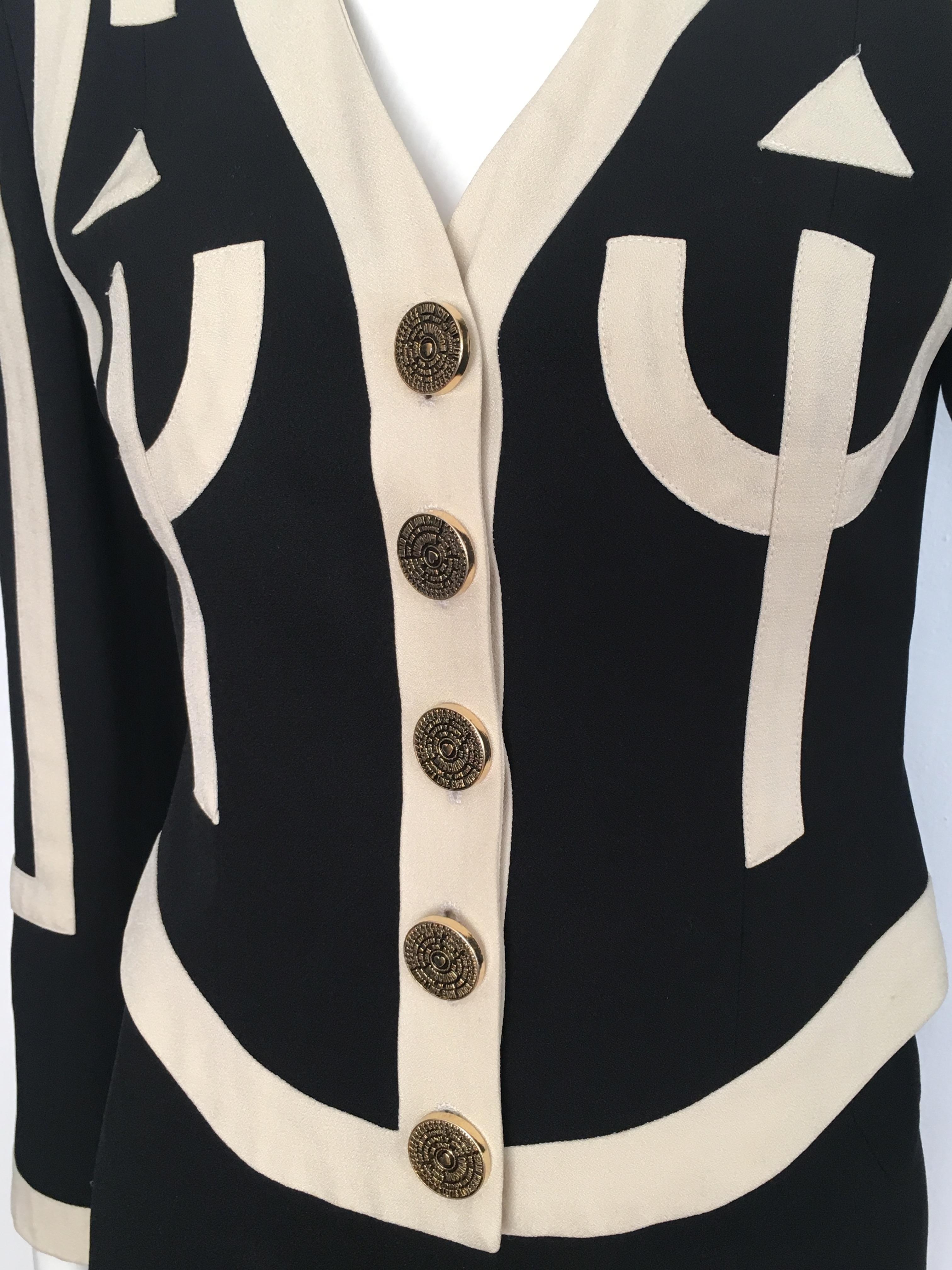 Moschino 1990s Black & Cream Jacket & Skirt Suit Size 4. For Sale 2