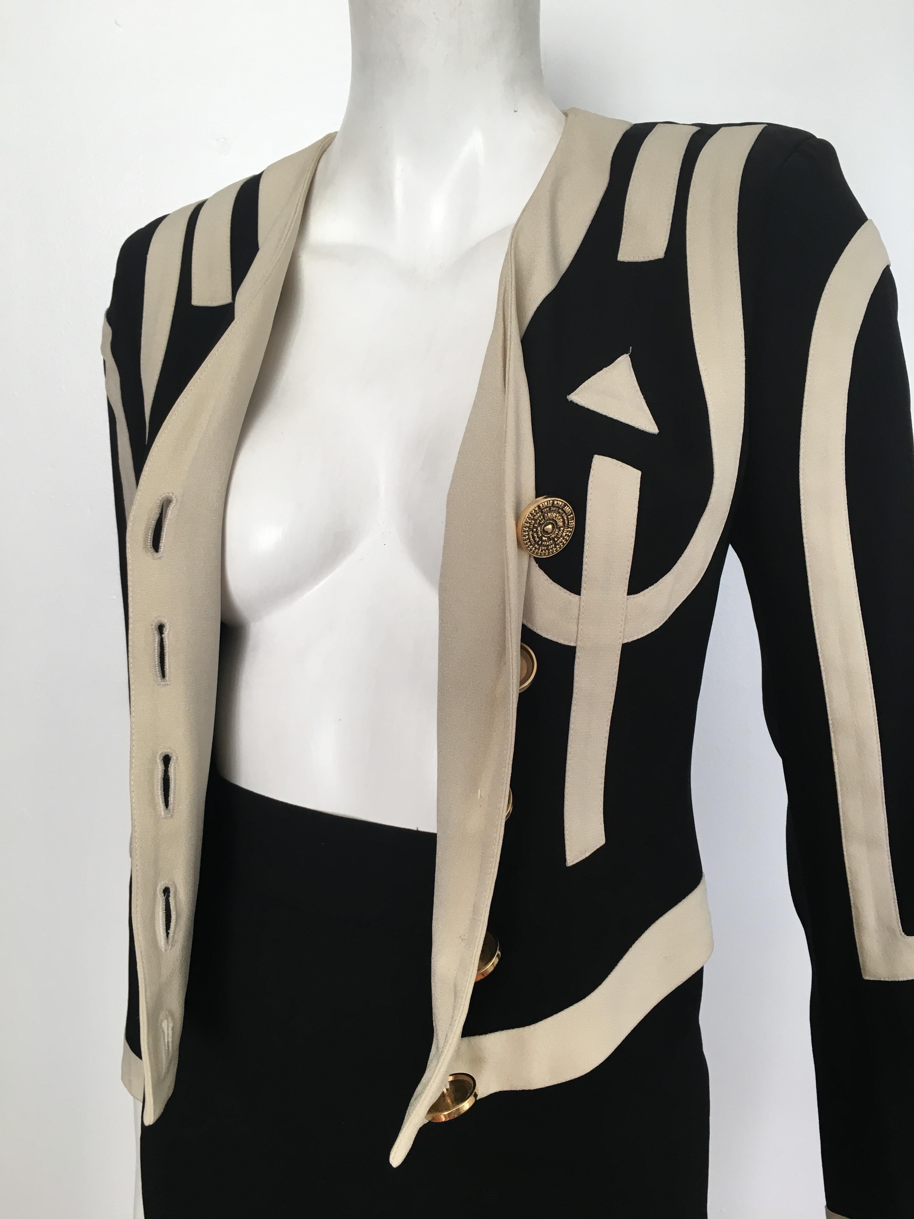Moschino 1990s Black & Cream Jacket & Skirt Suit Size 4. For Sale 11
