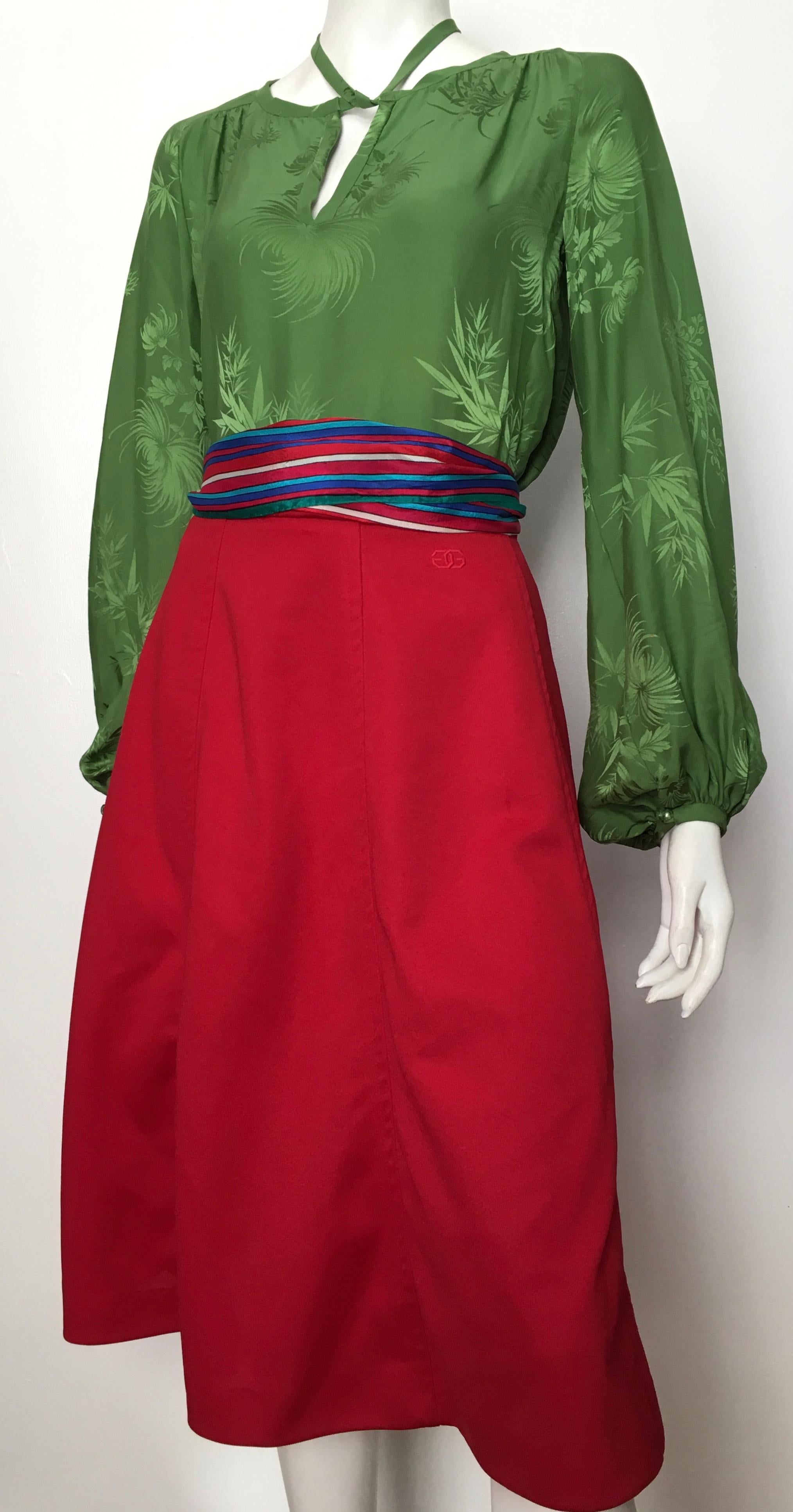 Malcolm Starr 1970s Green Silk Long Sleeve Blouse Size 6/8. For Sale 9