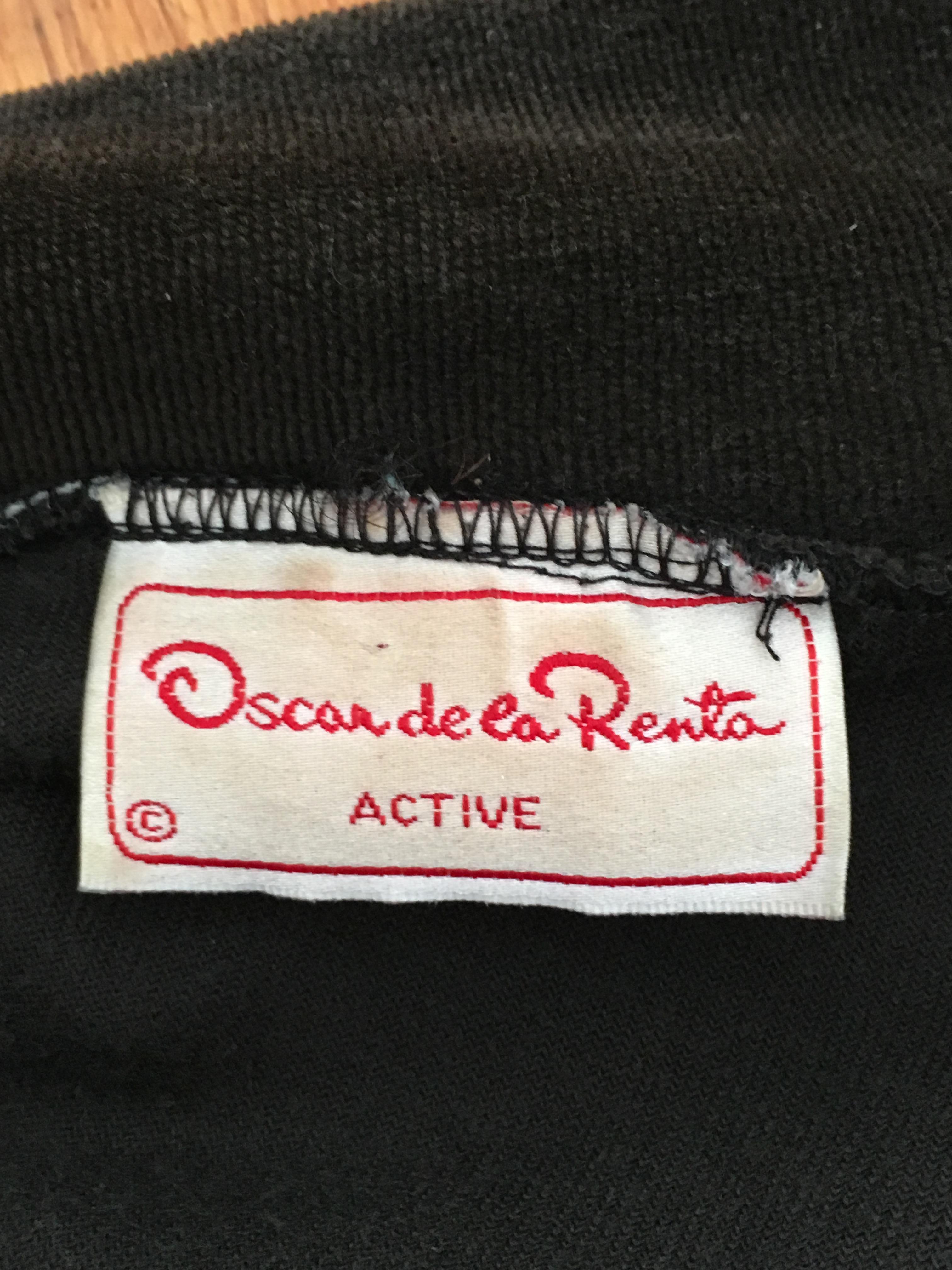 Oscar de la Renta 1980s Black Velour Active Wear Jacket Size Medium. For Sale 12