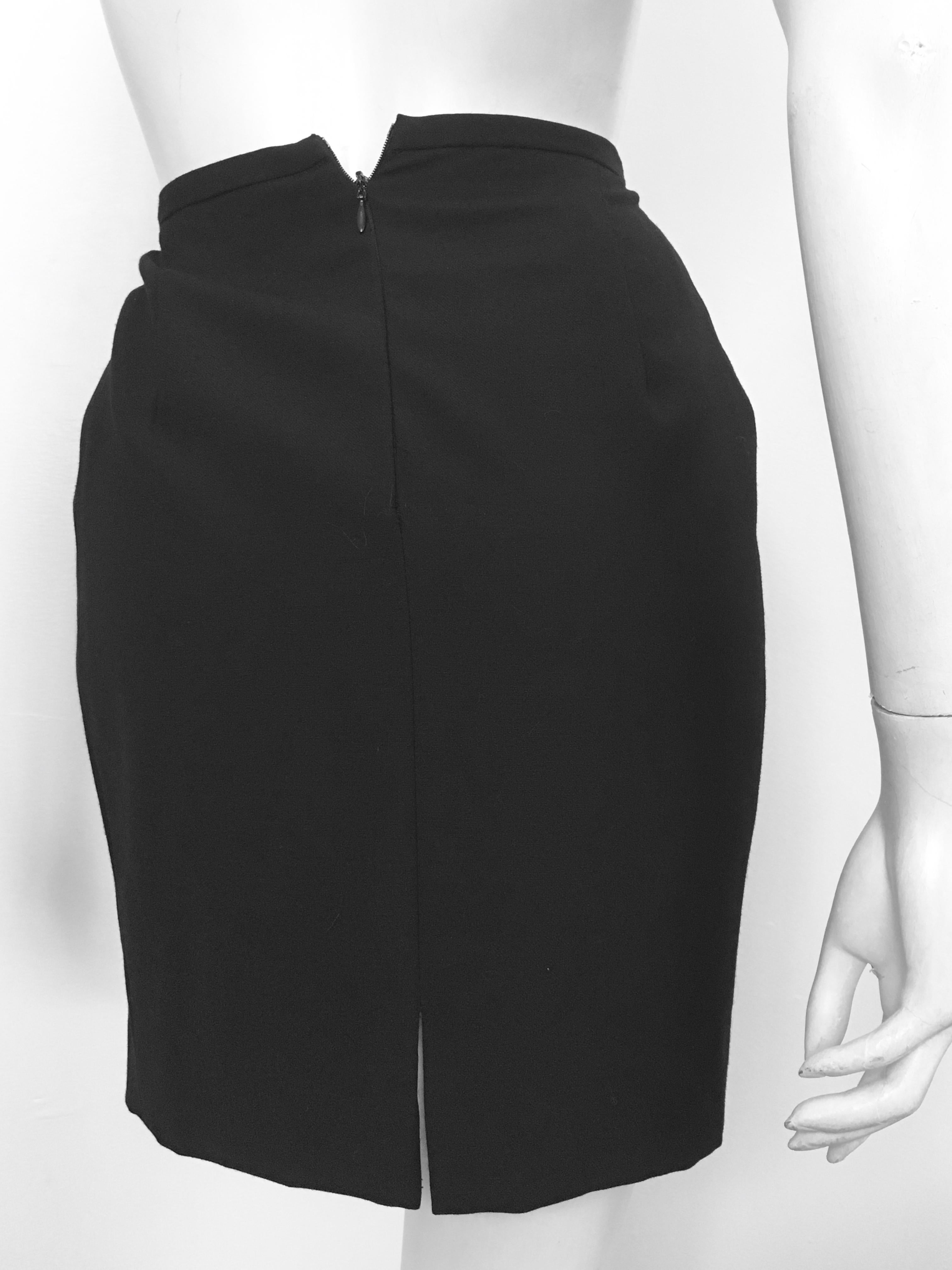 Gianfranco Ferre 1980s Black Short Skirt Size 0. For Sale 1