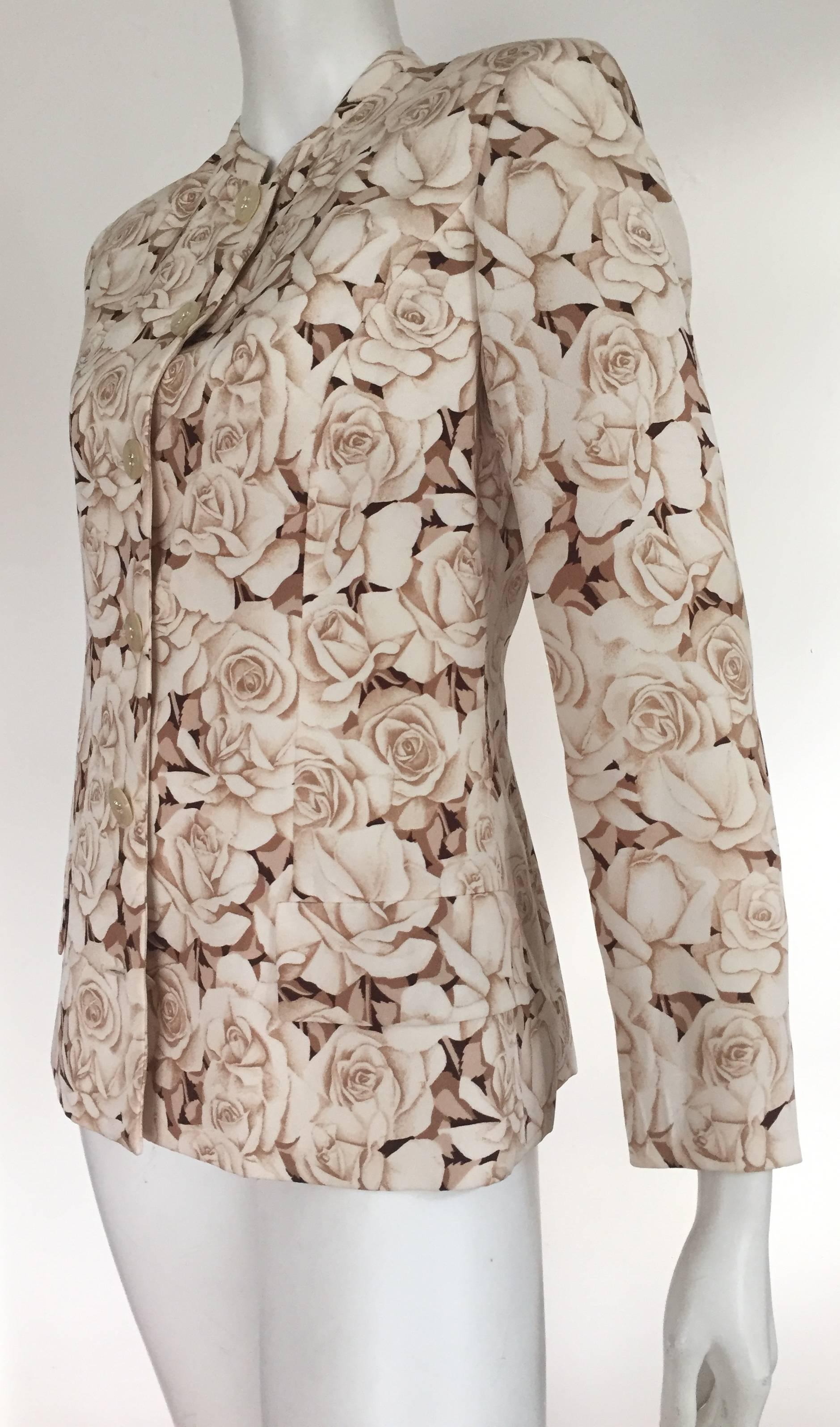 Valentino Silk Rose Pattern Collarless Jacket Size 6, 1990s  For Sale 2