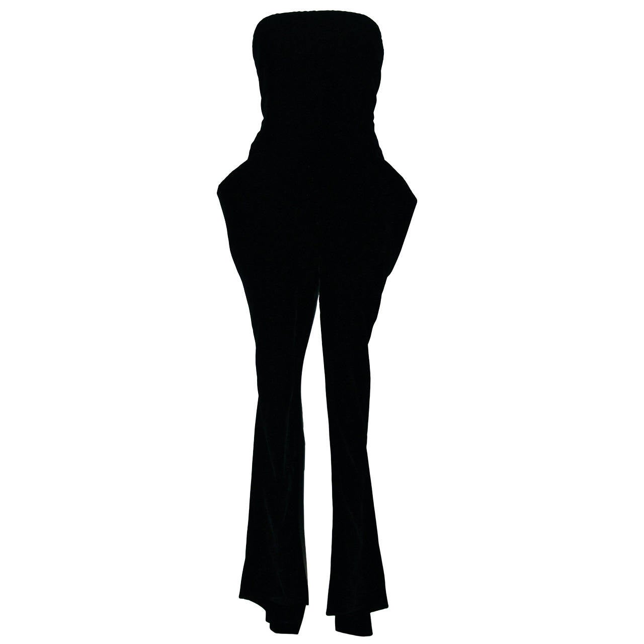 1986 CHRISTIAN DIOR Haute Couture Black Velvet Strapless Gown