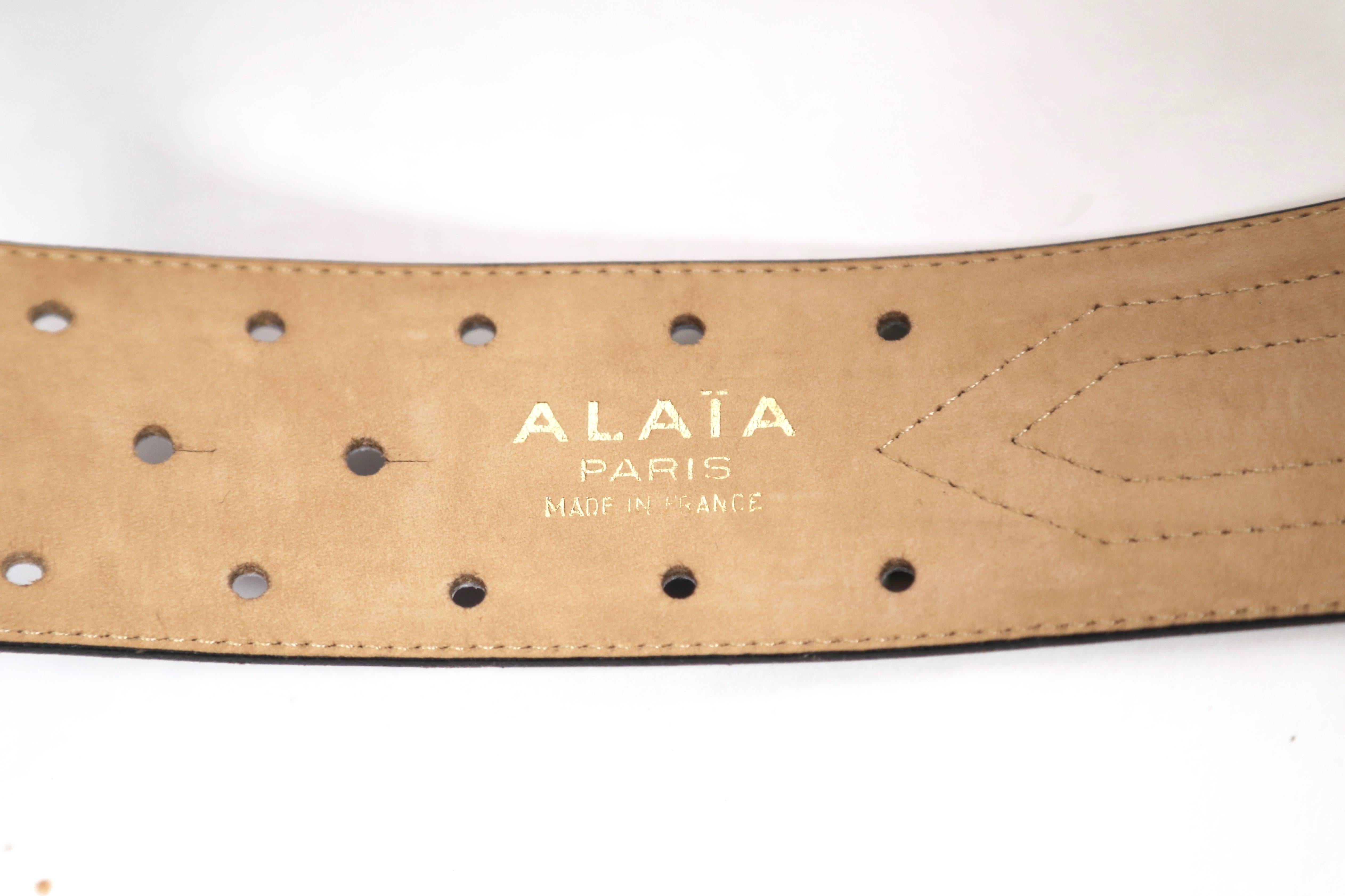 Azzedine Alaïa brown leather belt with blue accents, 1990s   1