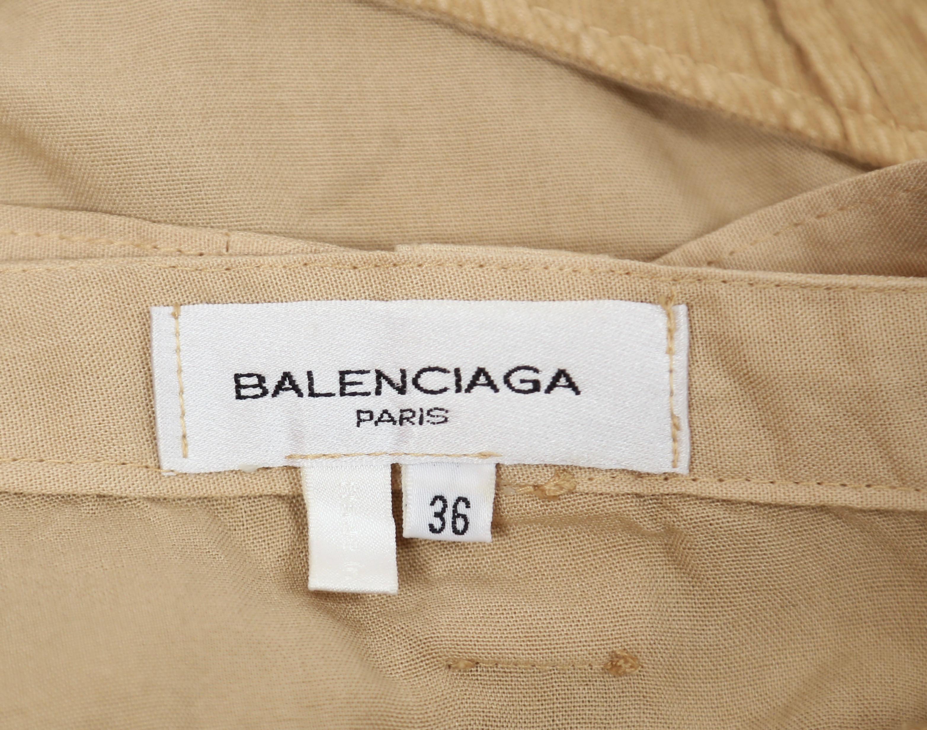 Brown Balenciaga By Nicolas Ghesquiere tan cargo runway pants, 2002