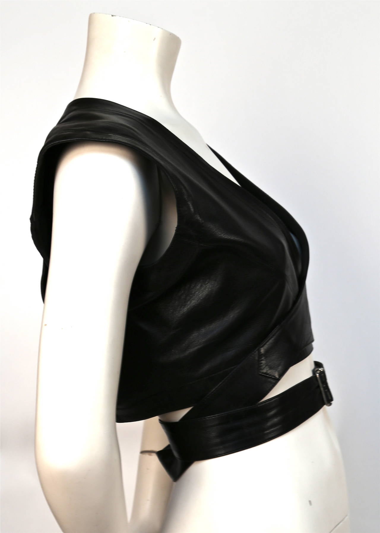 1990'S AZZEDINE ALAIA black leather wrap bustier with belt In Excellent Condition In San Fransisco, CA
