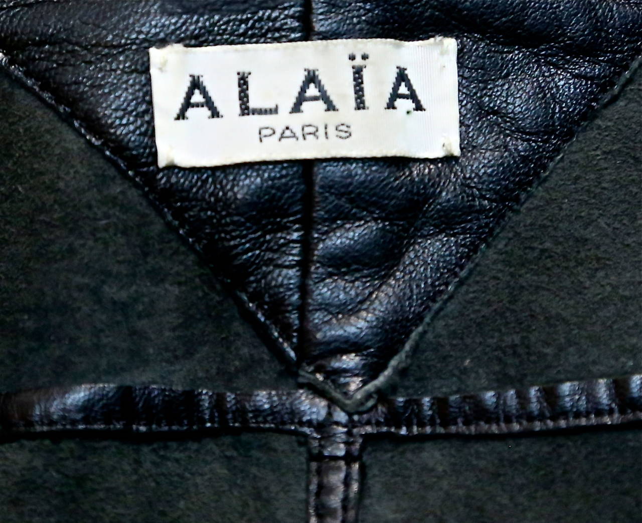 Women's 1990'S AZZEDINE ALAIA black leather wrap bustier with belt
