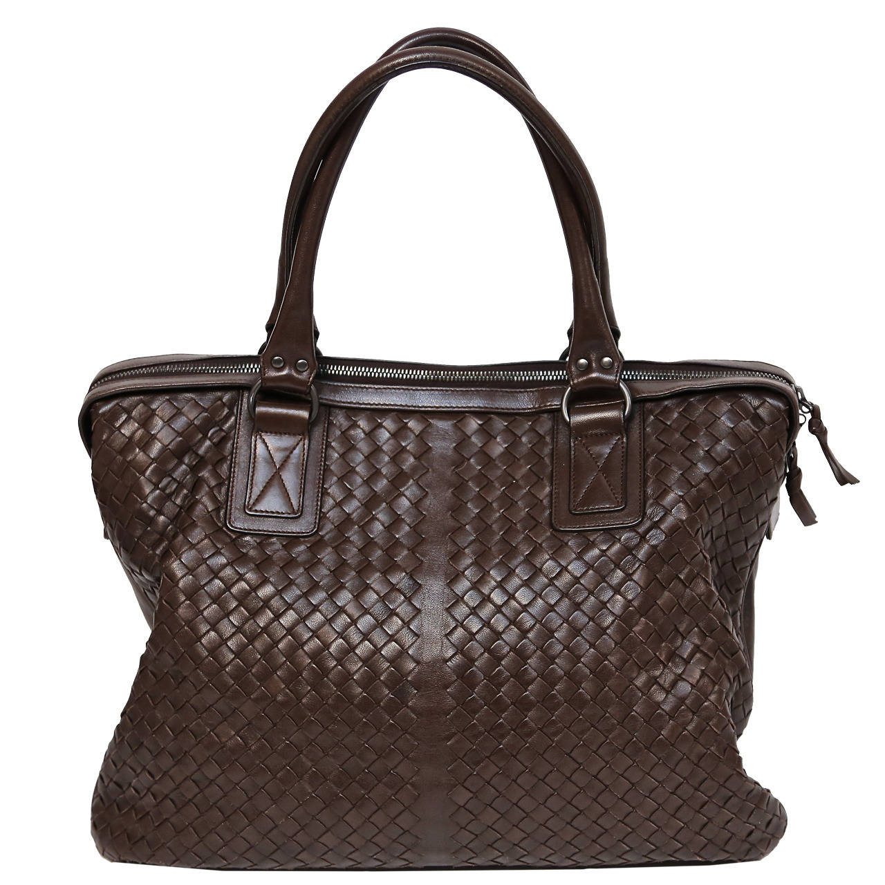 BOTTEGA VENETA oversized brown intrecciato woven leather tote bag For Sale at 1stdibs