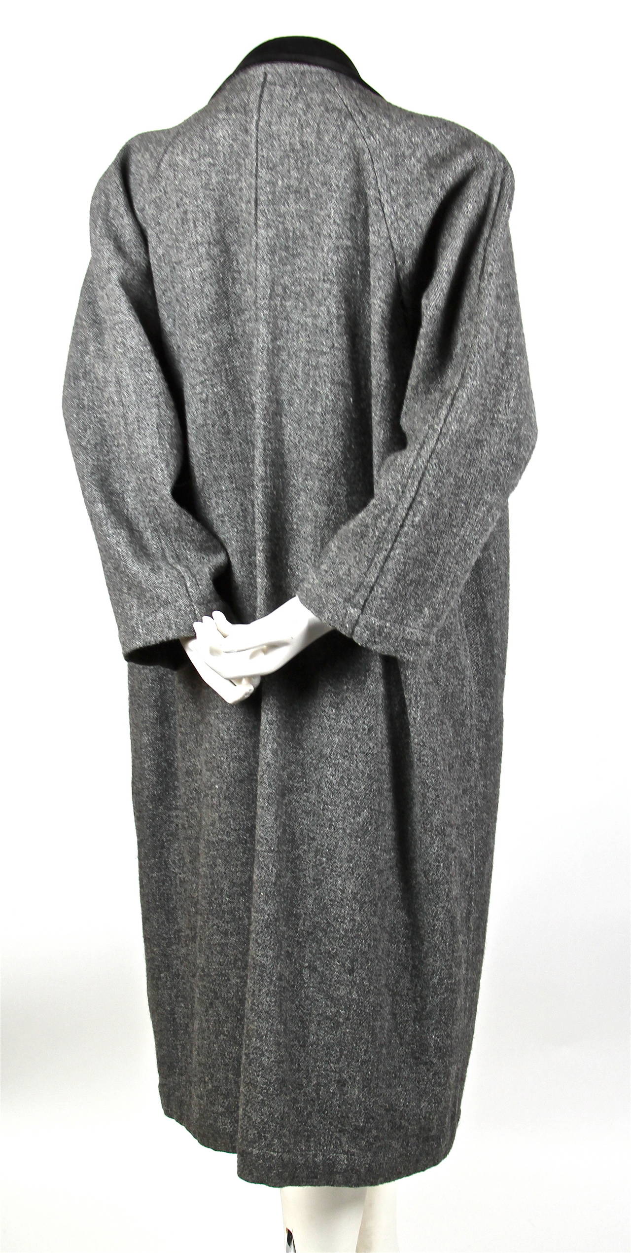 Women's 1980's COMME DES GARCONS charcoal wool coat with velvet lapel