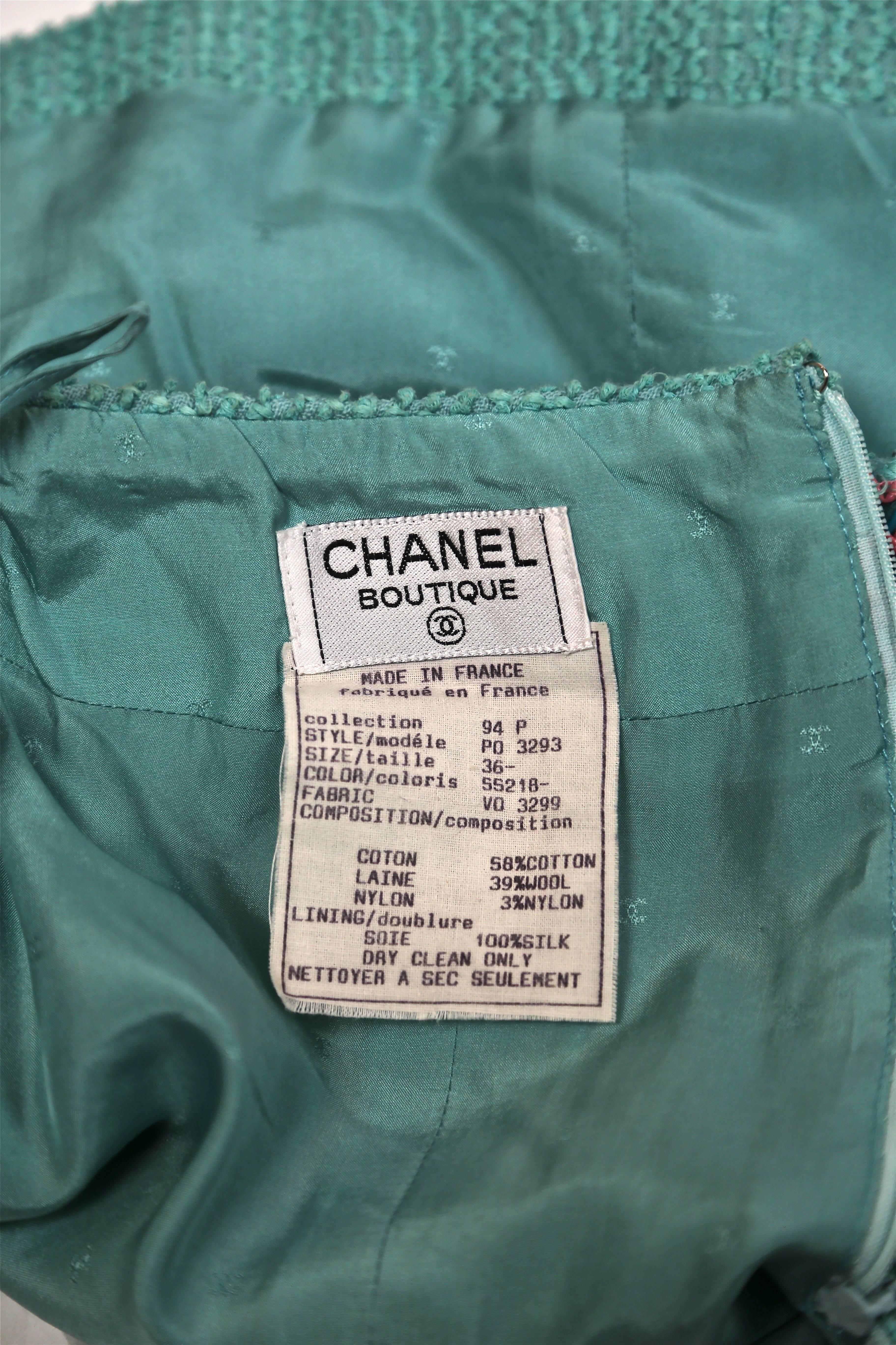 1994 CHANEL turquoise boucle runway 'Scoubidou' suit with braided trim 2