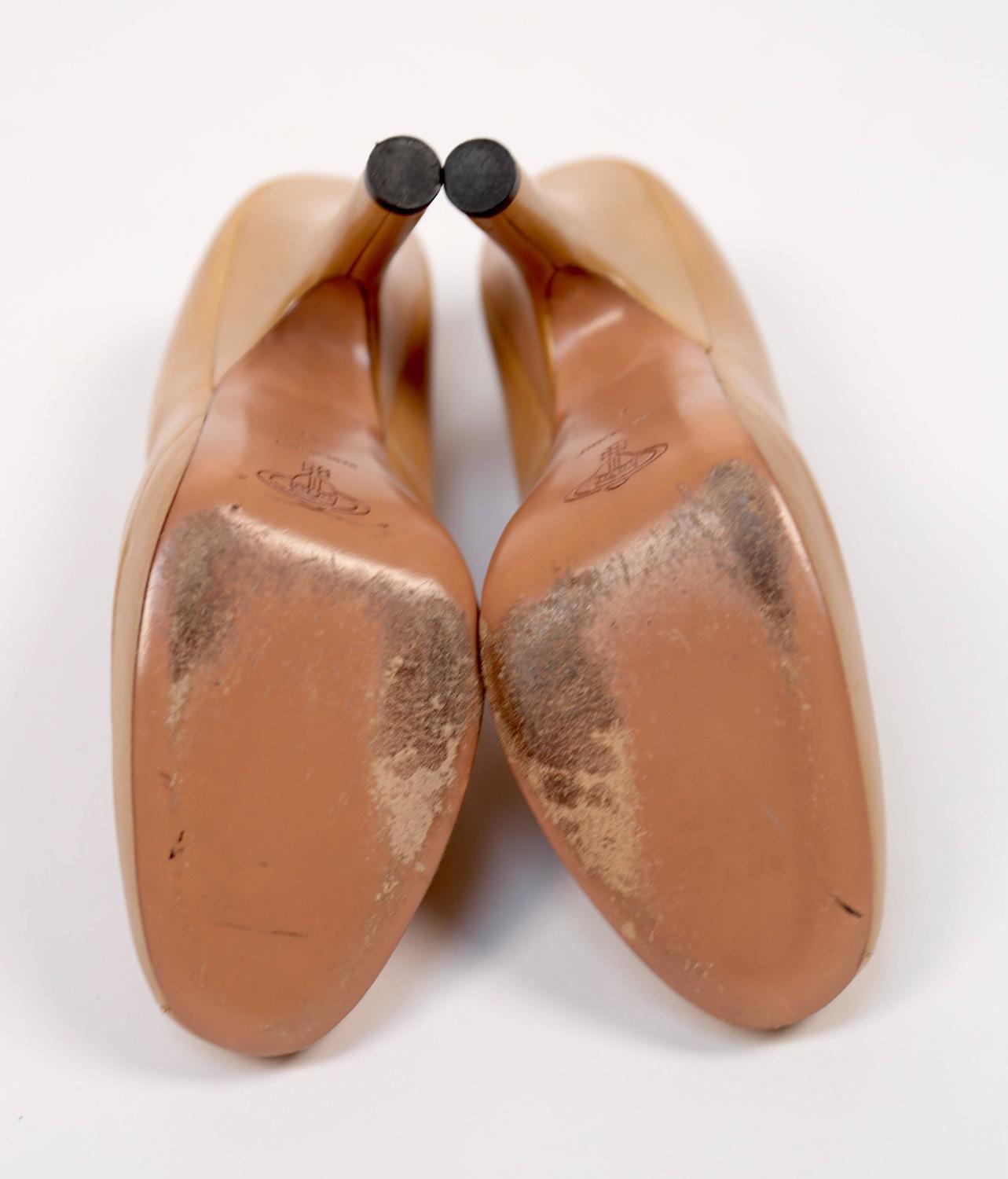 VIVIENNE WESTWOOD tan leather platform heels - 41 For Sale at 1stdibs