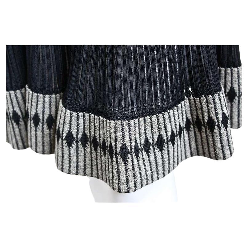Gonna Azzedine Alaia nera semitrasparente con bordi a contrasto, anni '90 In condizioni buone in vendita a San Fransisco, CA