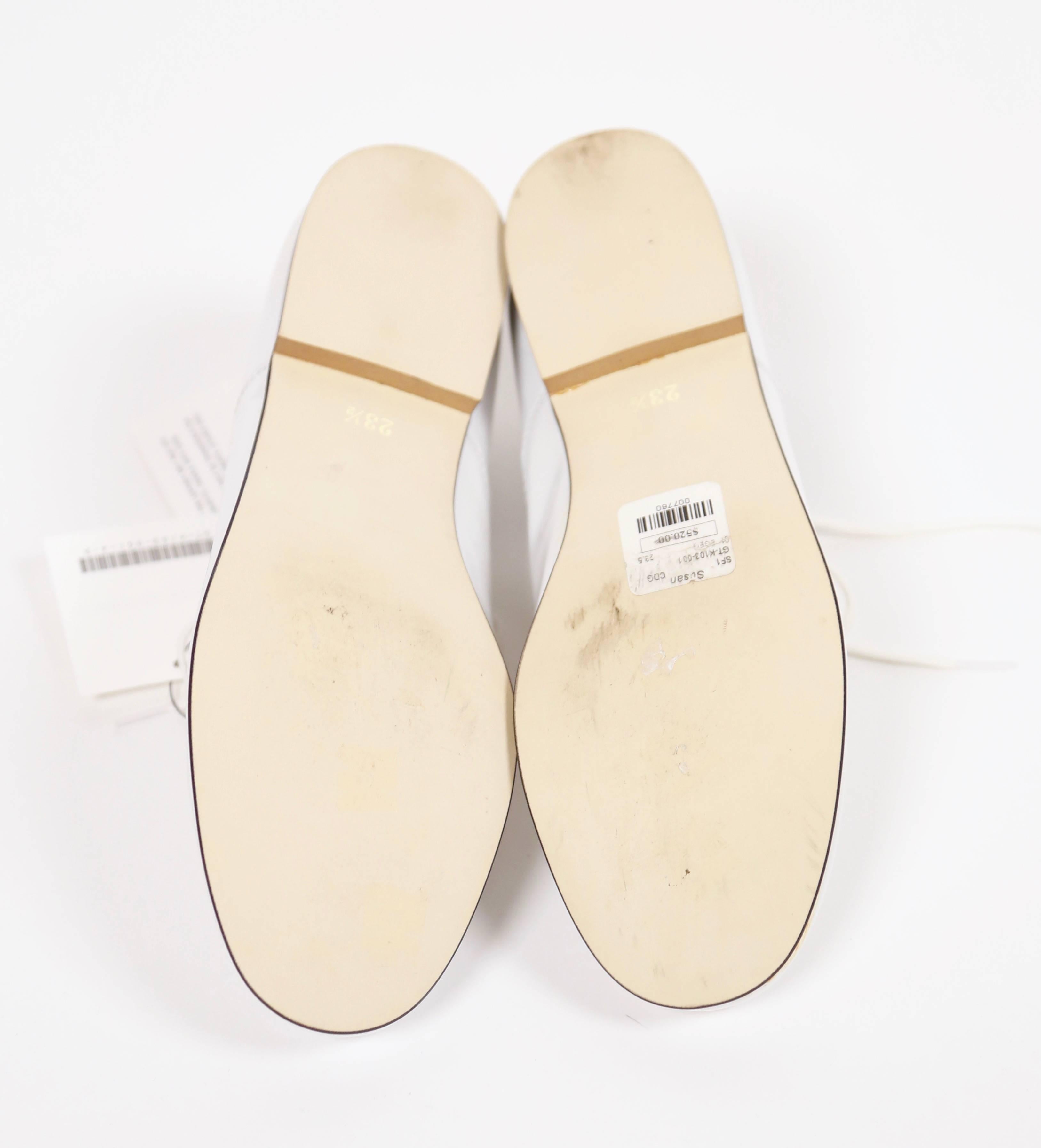 unworn COMME DES GARCONS white patent leather oxford shoes - 7 In New Condition In San Fransisco, CA