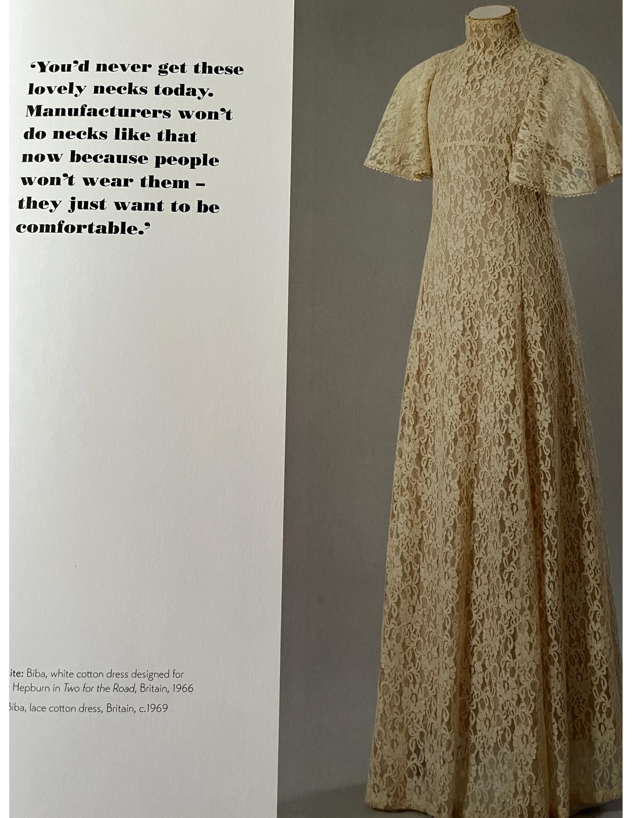 1969 BIBA documentée longue robe en dentelle crème en vente 7