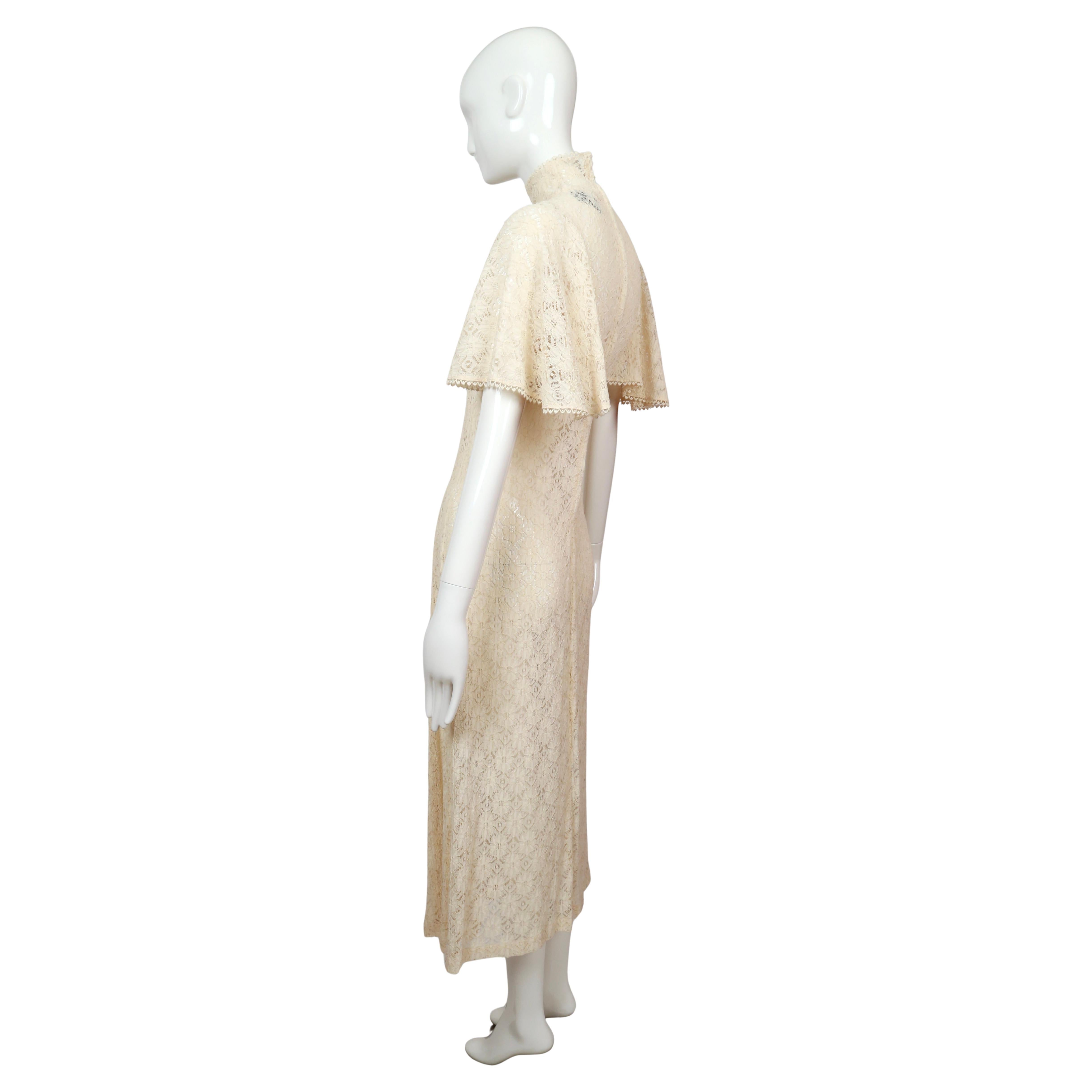 1969 BIBA documentée longue robe en dentelle crème en vente 3