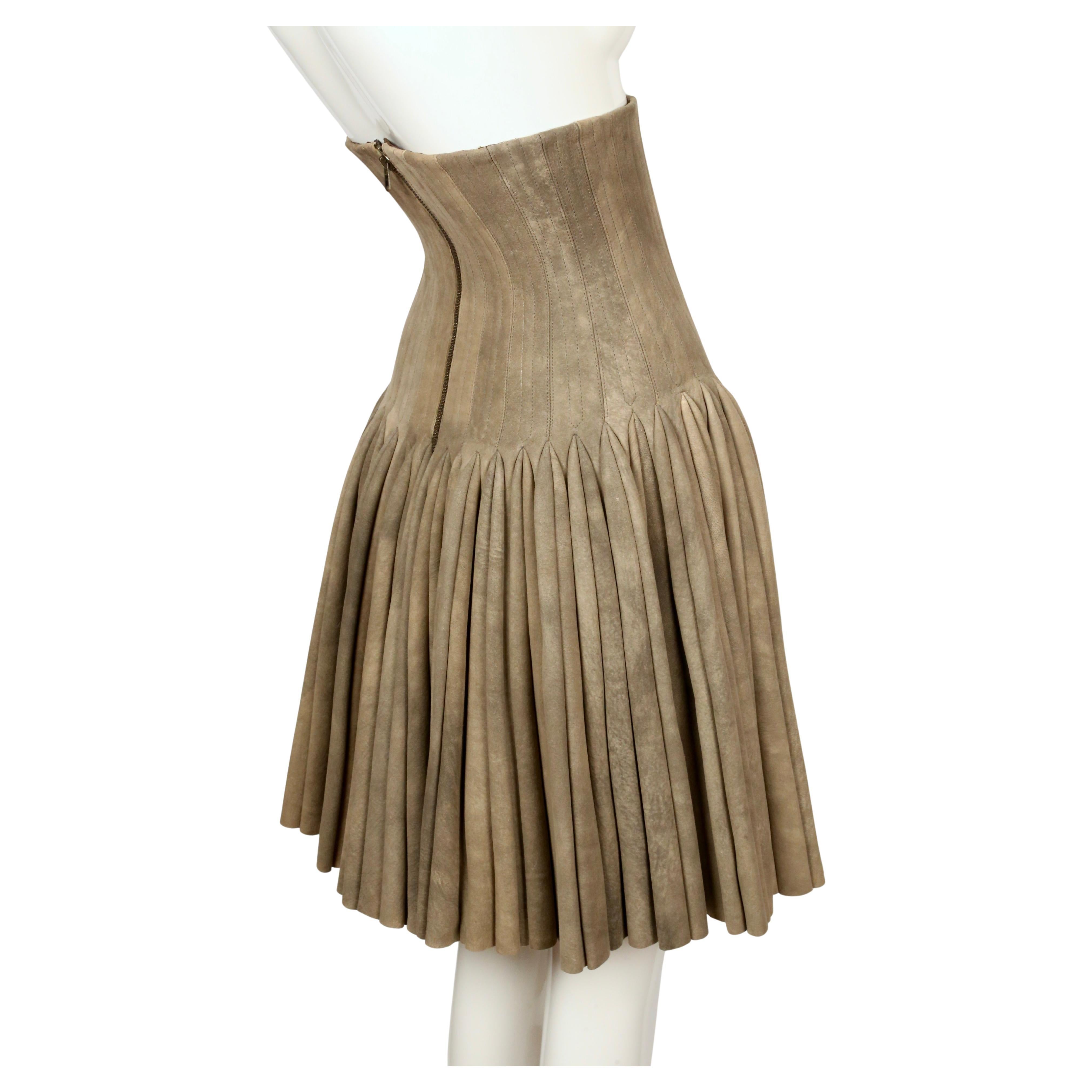 neu 2007 Azzedine Alaia Hirschleder RUNWAY Korsettrock im Angebot 2
