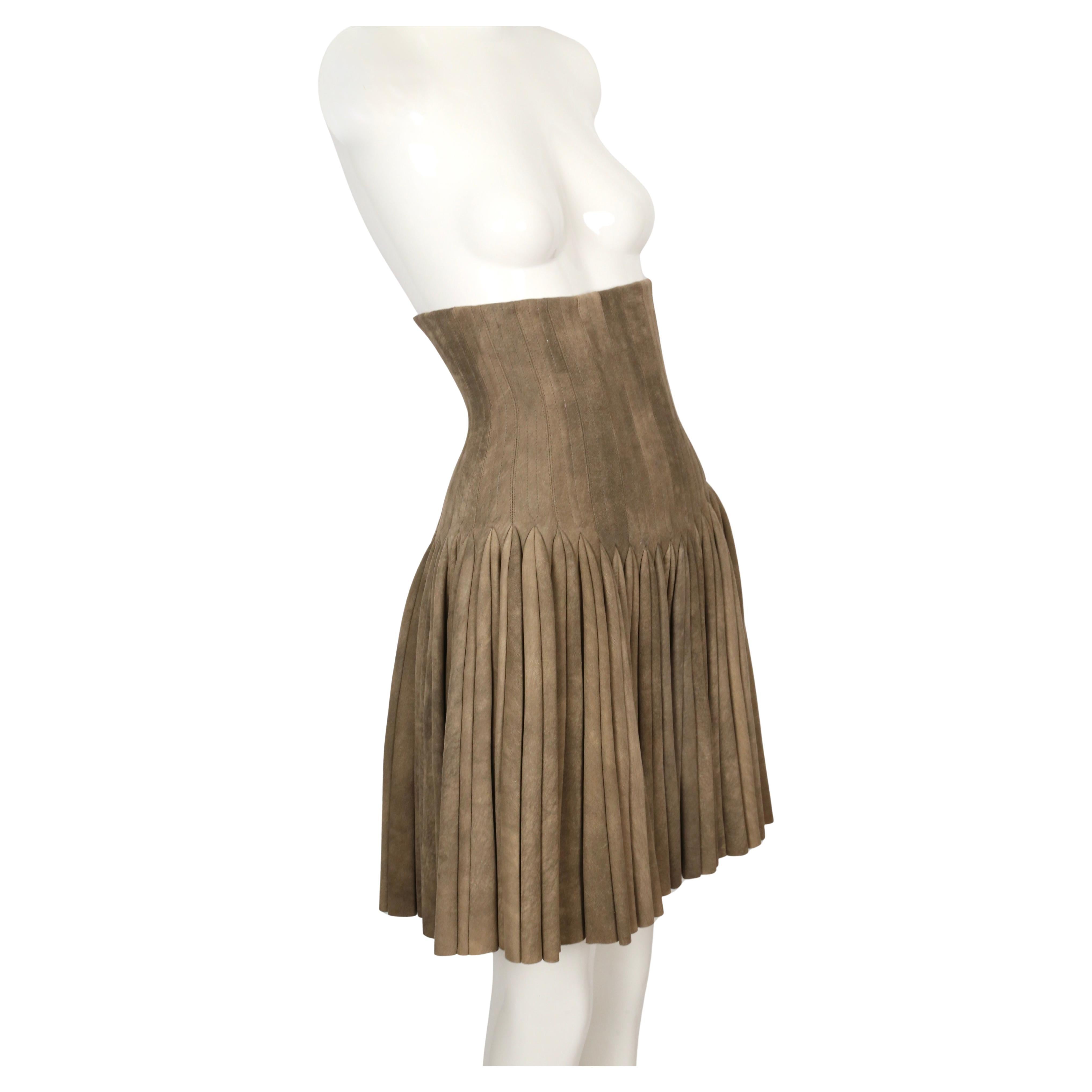 neu 2007 Azzedine Alaia Hirschleder RUNWAY Korsettrock im Zustand „Neu“ im Angebot in San Fransisco, CA