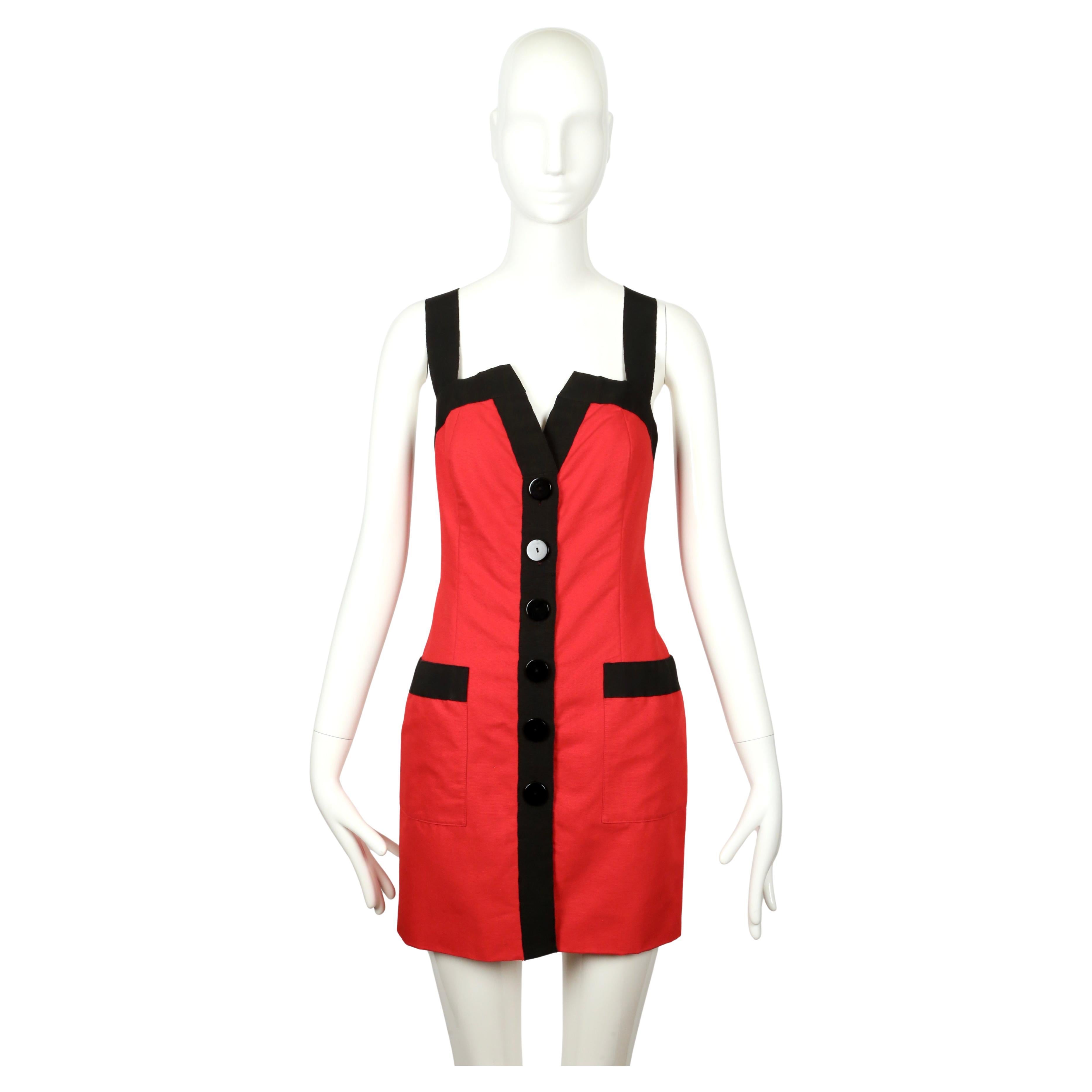 Beige 1990 - Yves Saint Laurent - Robe en coton rouge avec bordures en gros-grain noir en vente