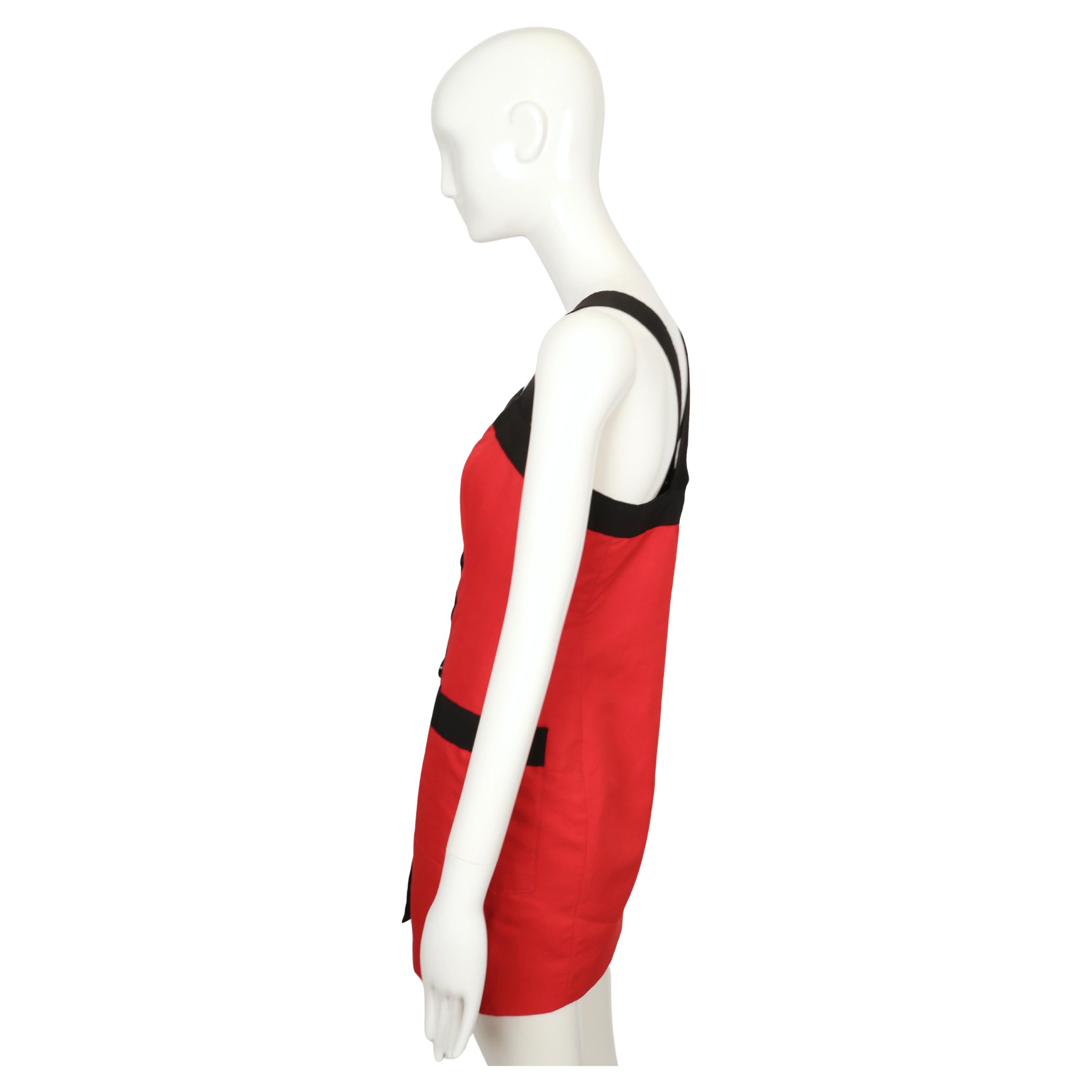 1990 - Yves Saint Laurent - Robe en coton rouge avec bordures en gros-grain noir en vente 4