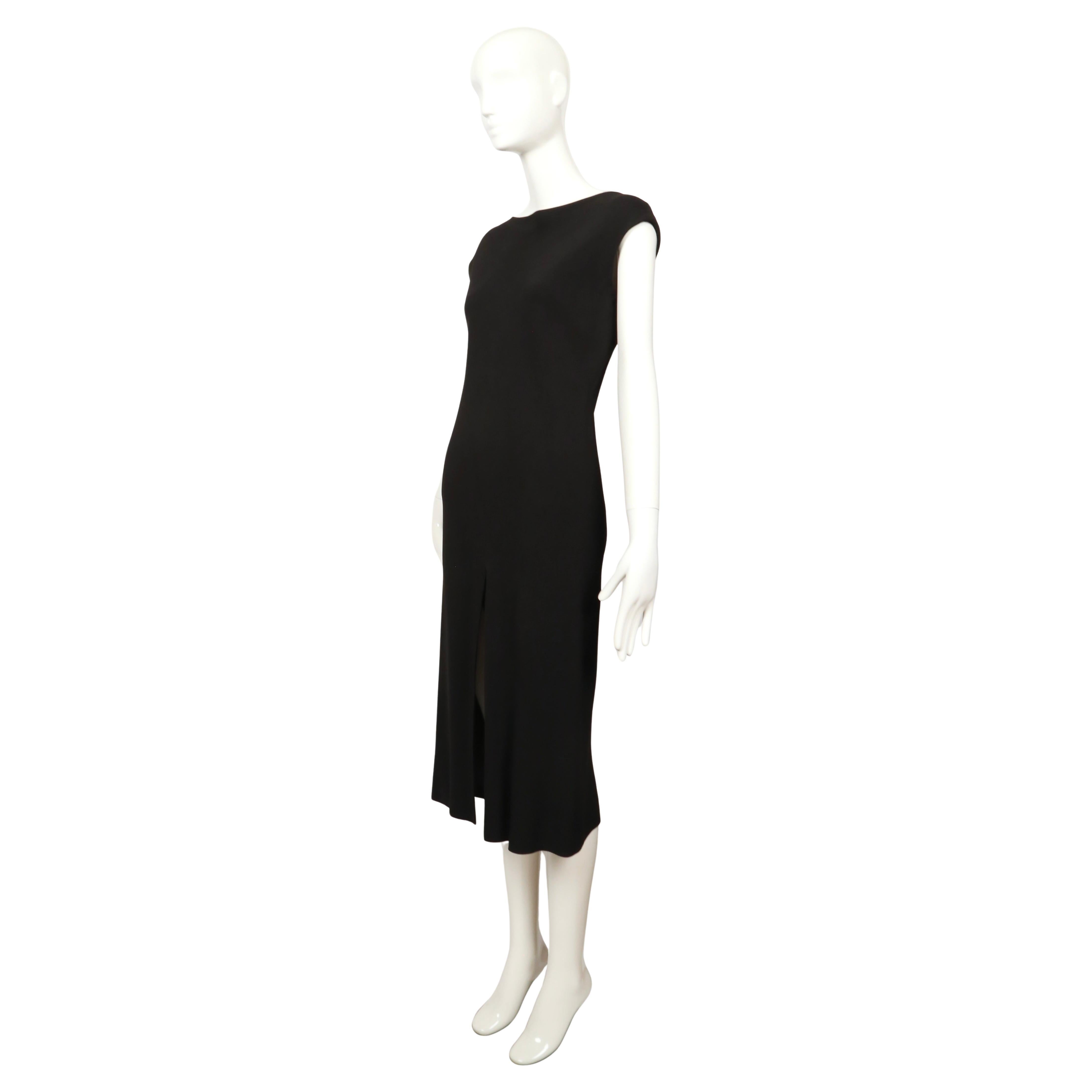 Abito anni '70 di Halston in seta nera tagliata in sbieco con spacco alto in vendita 2