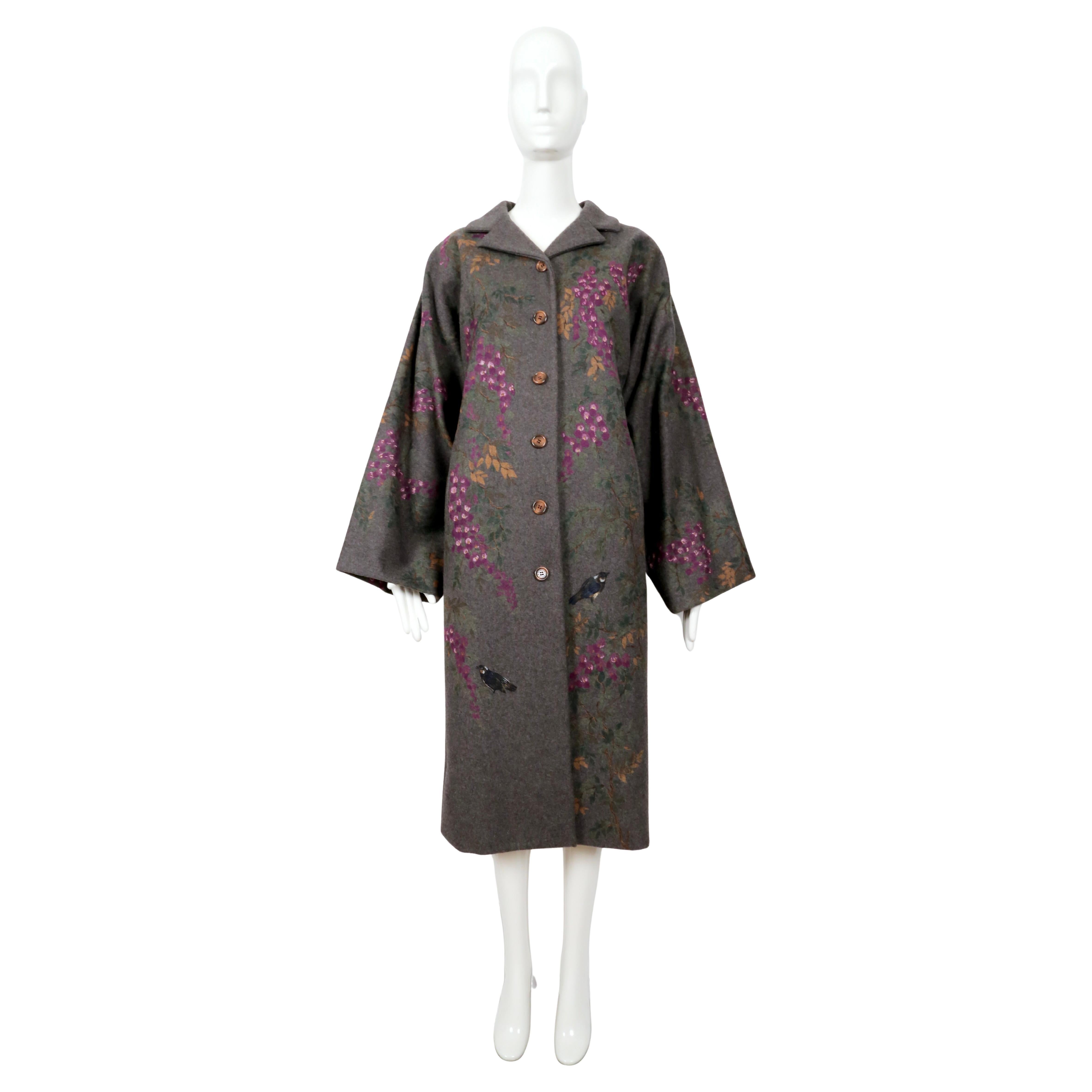 1998 DOLCE & GABBANA abrigo Kimono de lana gris pintado a mano