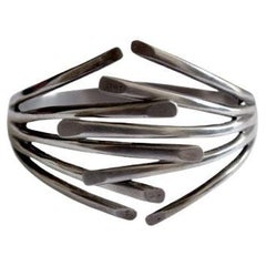 Brazalete de plata hecho a mano Los Ballesteros
