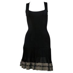 1990er Jahre AZZEDINE ALAIA schwarzes ärmelloses Kleid mit gerafftem Saum