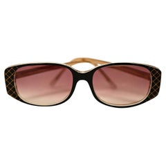 80er BALENCIAGA Sonnenbrille aus schwarzem Kunststoff mit geätzten goldenen Akzenten - ungetragen