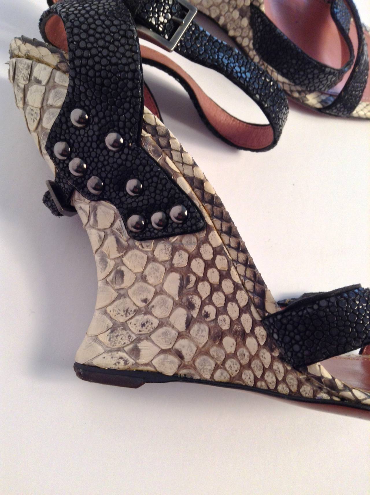 Azzedine Alaia Python and Black Wedge Sandal Size 39 For Sale 1