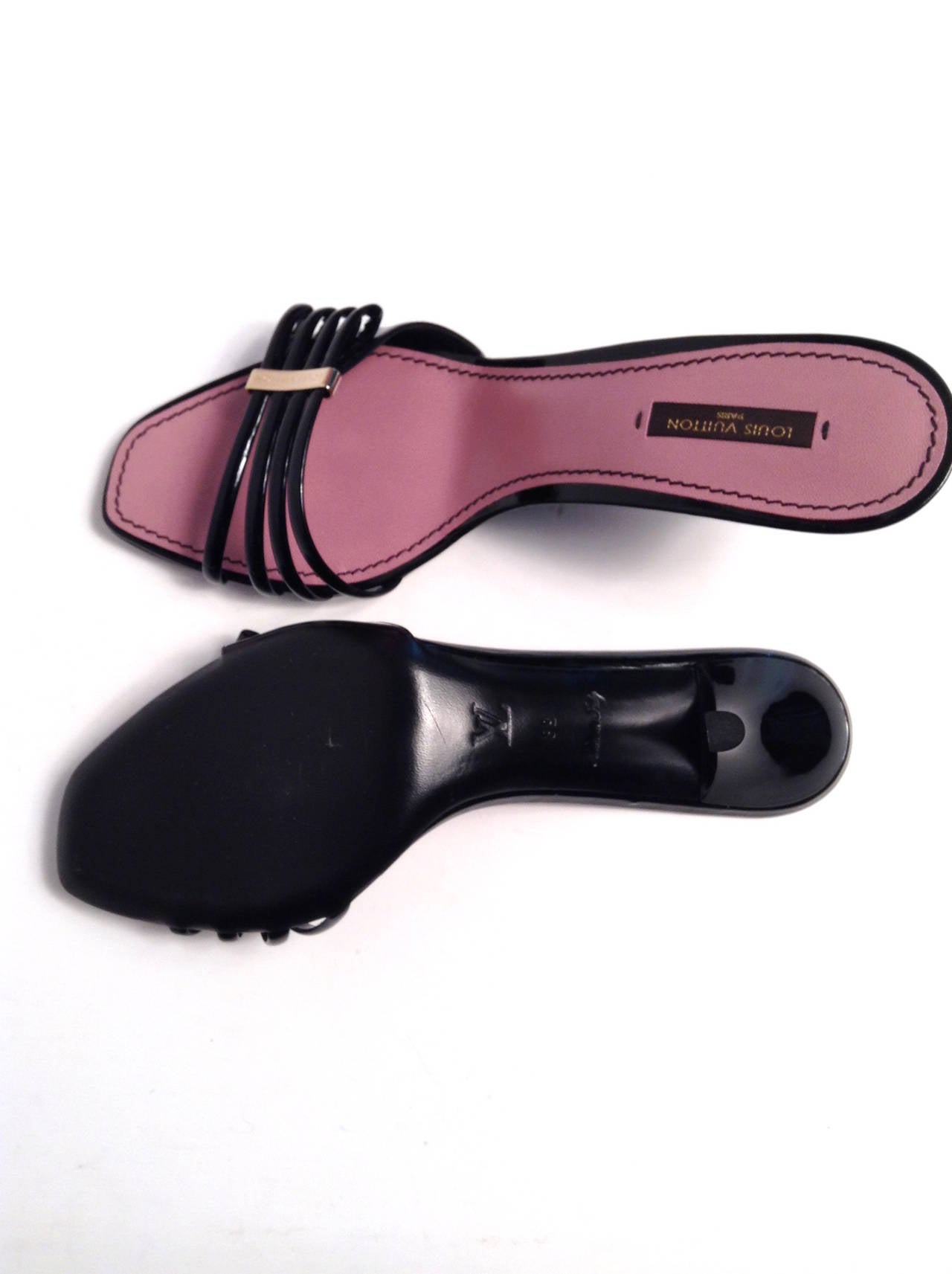 Louis Vuitton Black Patent Cherry Open Toe Mule Size 39/8 For Sale 1