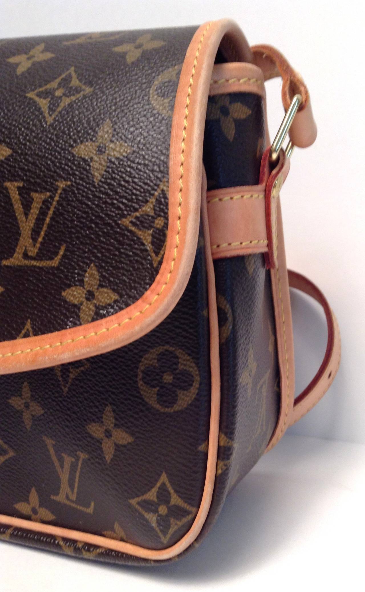 Louis Vuitton 'Sologne' Crossbody Bag TJ1052 2