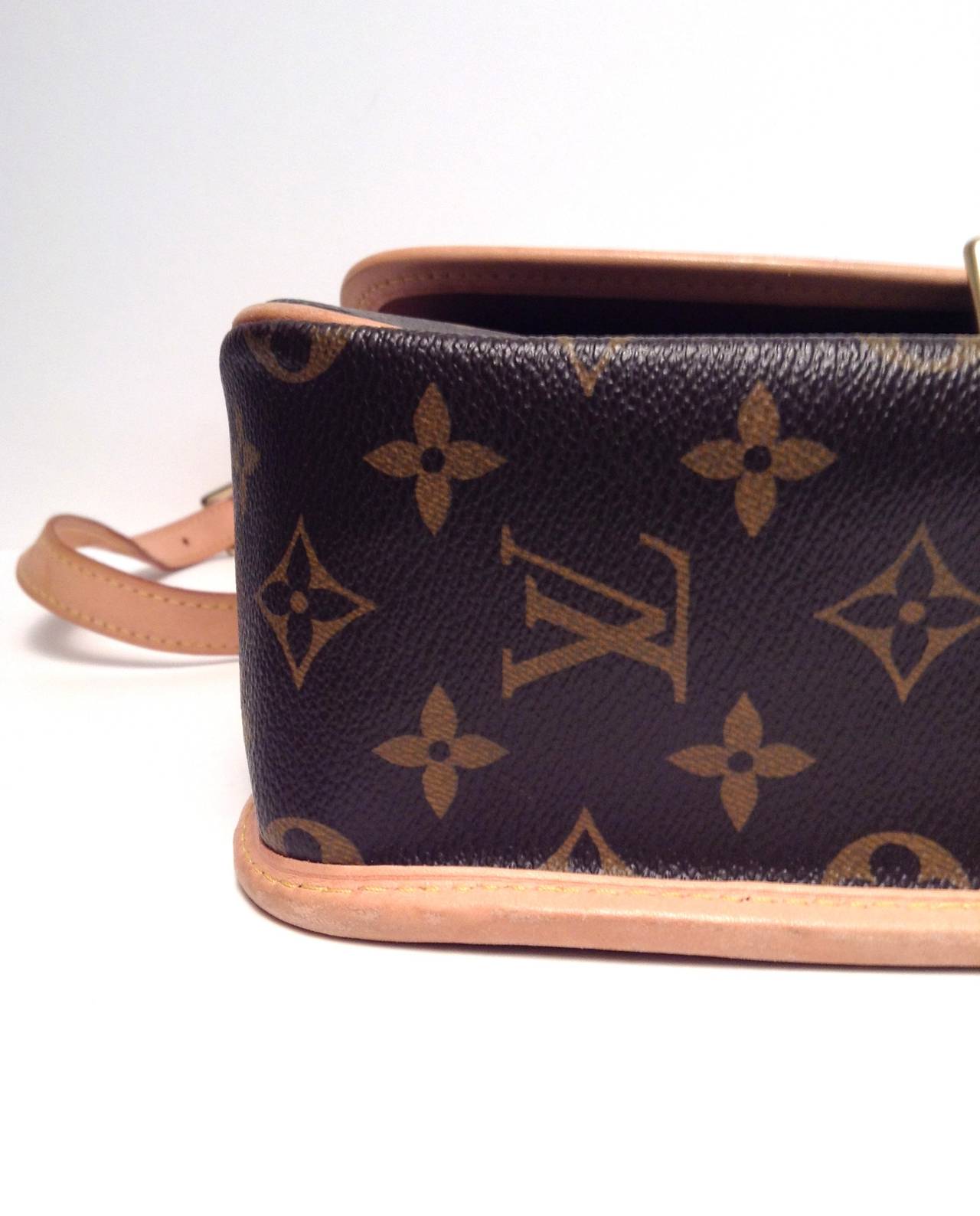 Women's Louis Vuitton 'Sologne' Crossbody Bag TJ1052