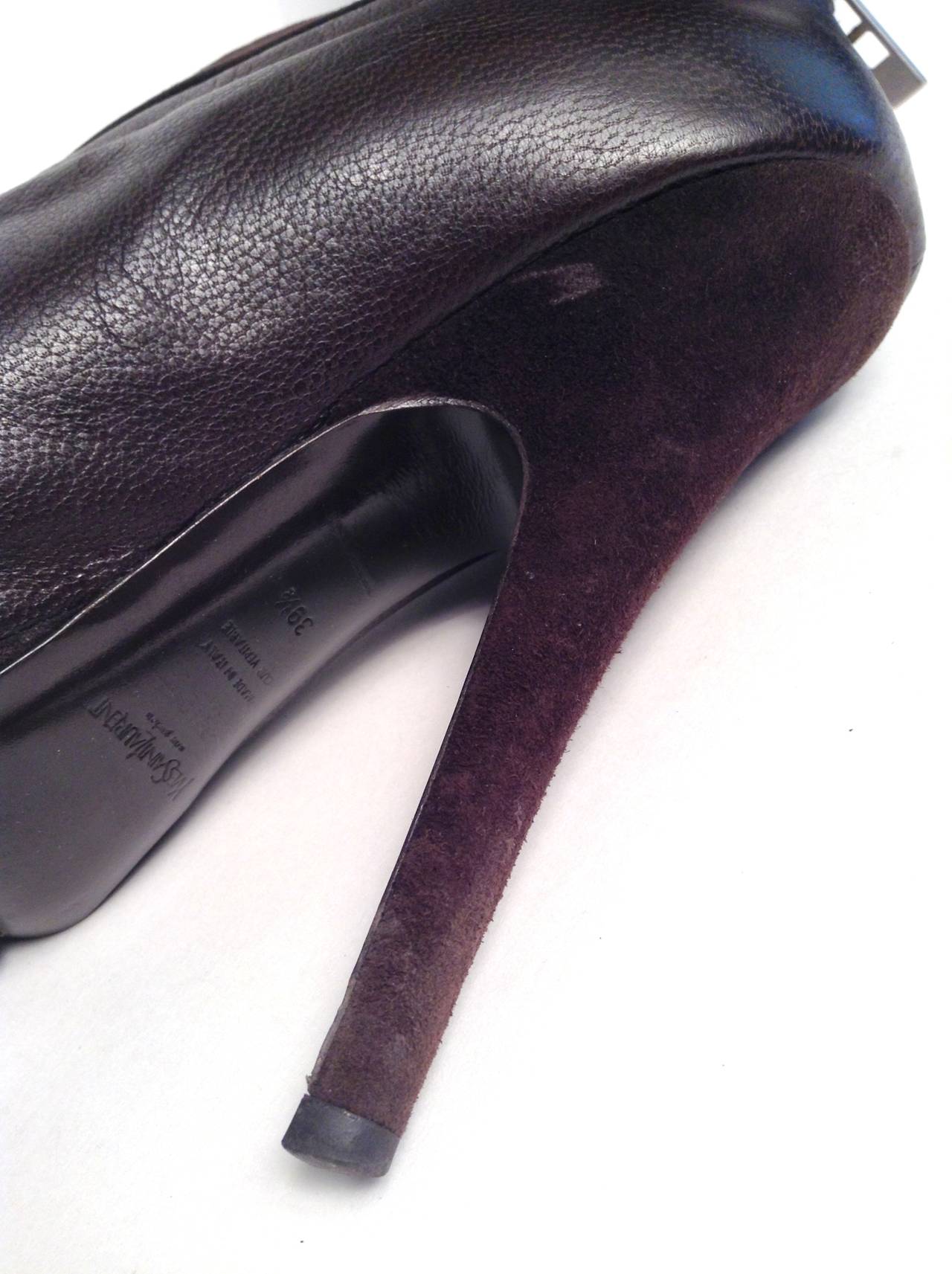 Yves Saint Laurent Brown Leather Booties Size 39.5/9 For Sale 5