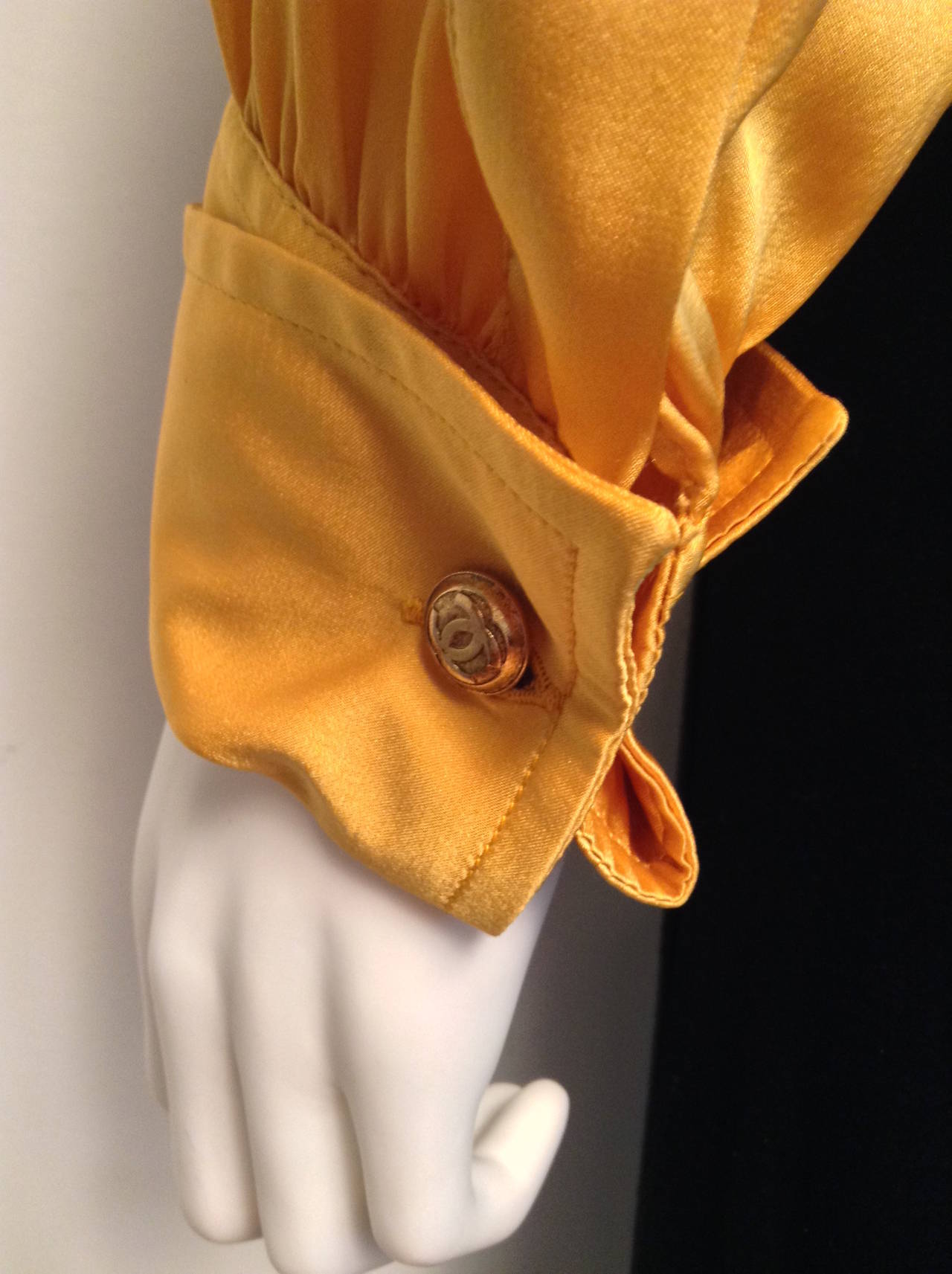 Women's Chanel Vintage Yellow Silk Blouse Size L For Sale