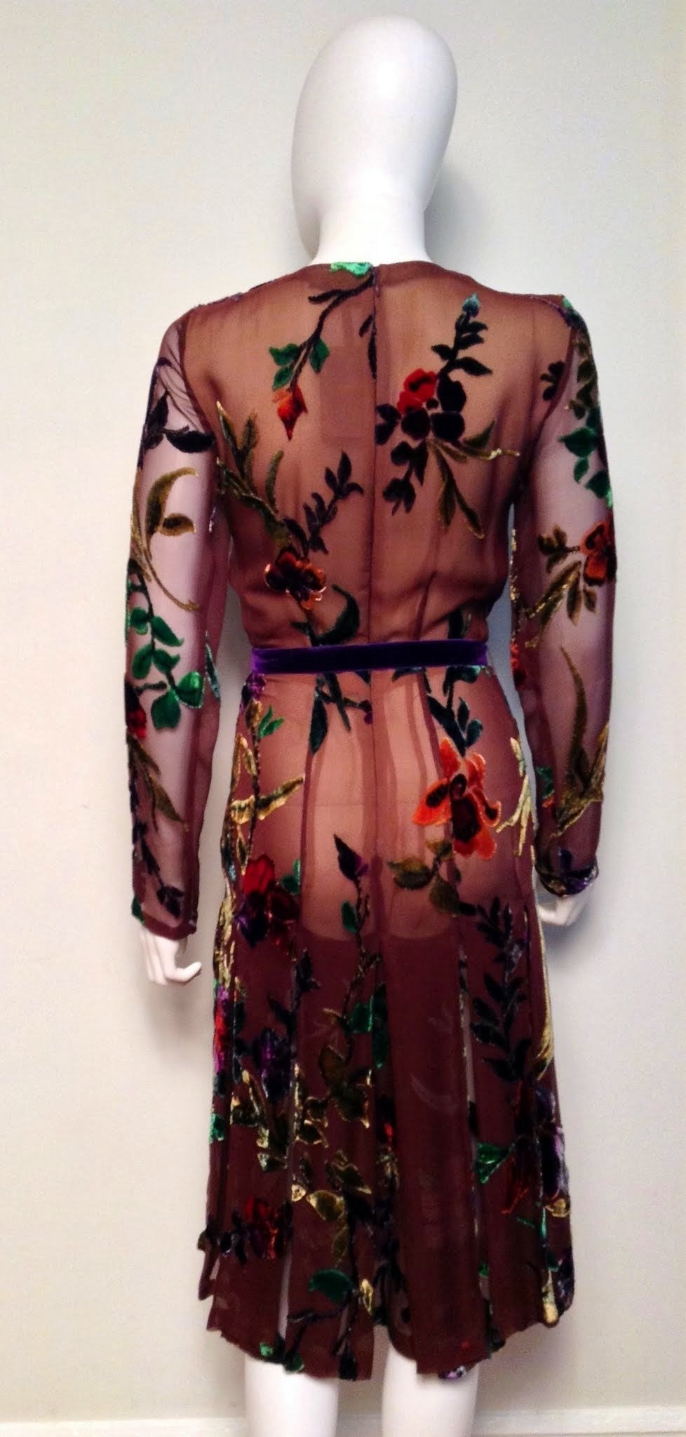 Tom Ford Silk and Velvet Floral Dress AW11 New with Tags Size 4 For Sale 2