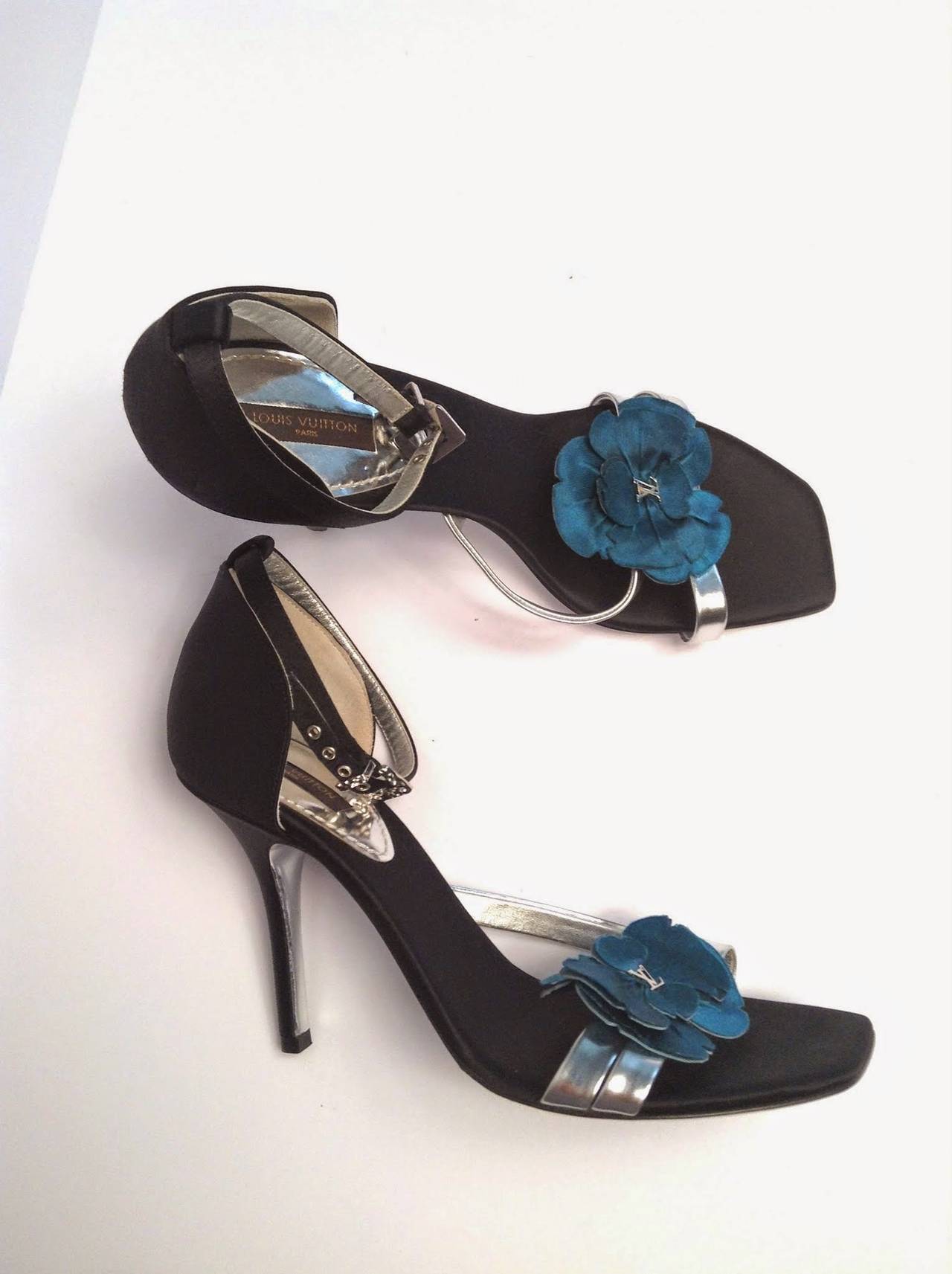 Louis Vuitton Unworn Strappy Sandals Size 38 1