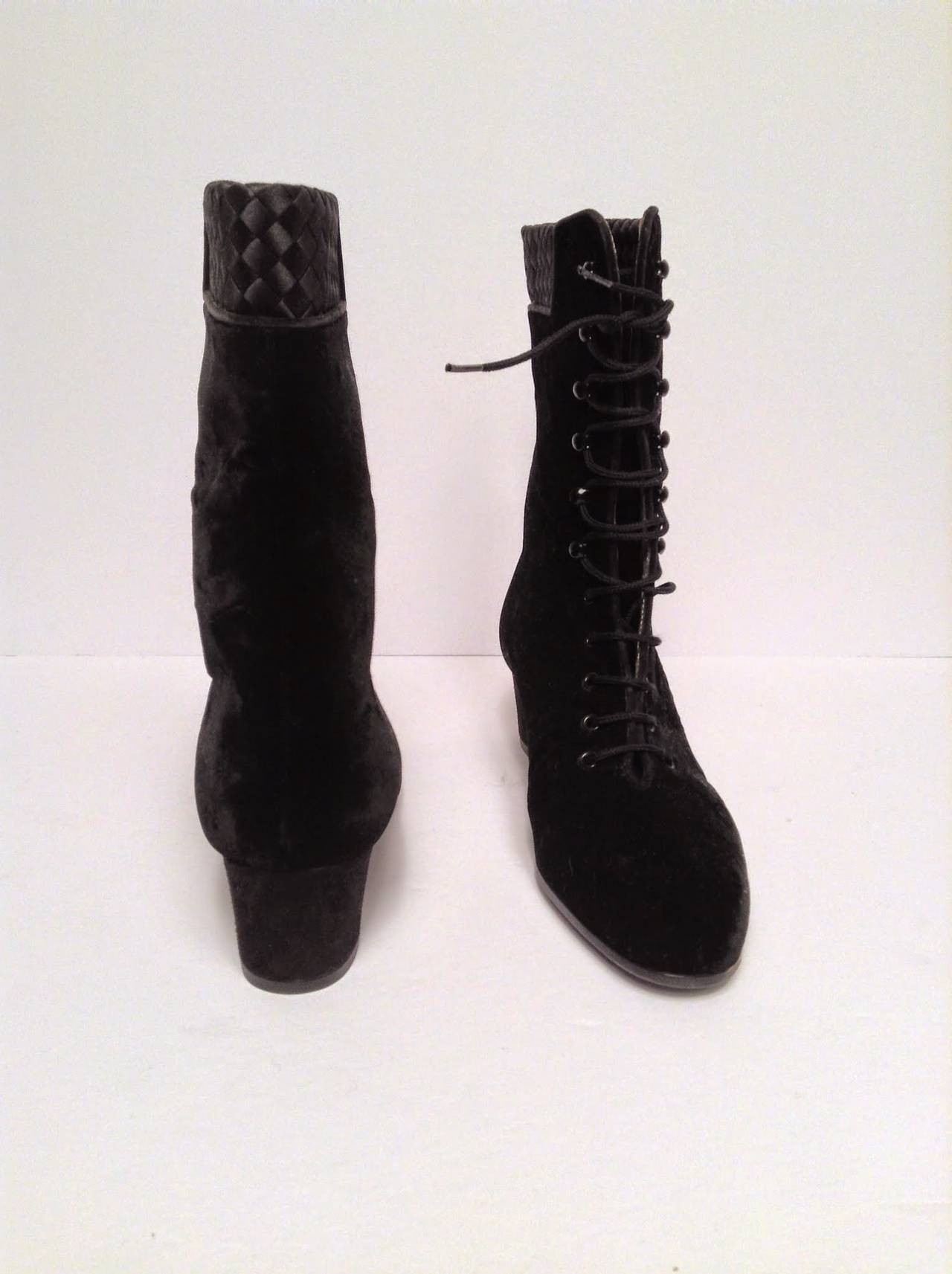 Bottega Veneta Black Velvet Vintage Victorian Boot Size 7 Unworn 4