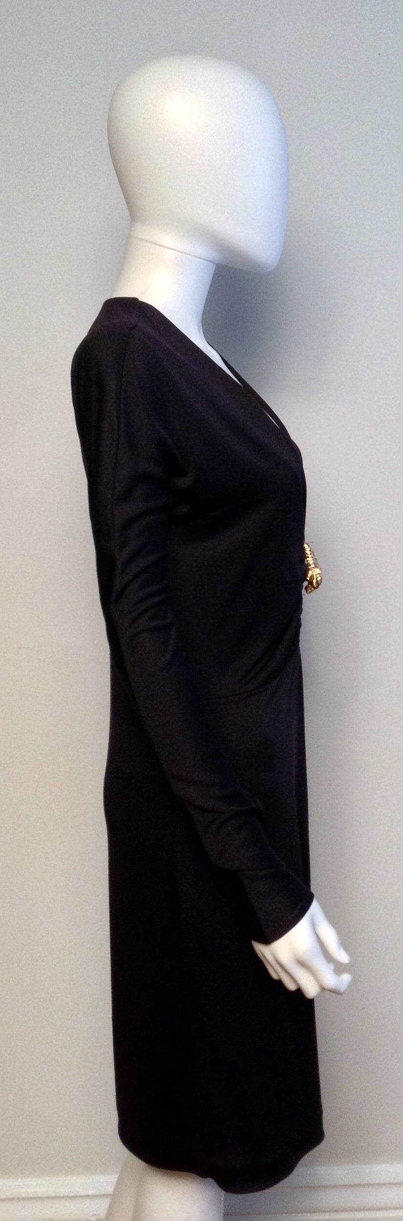 Tom Ford Gucci Black Silk Jersey dress with Gold Tiger Size IT40/8 For Sale 2