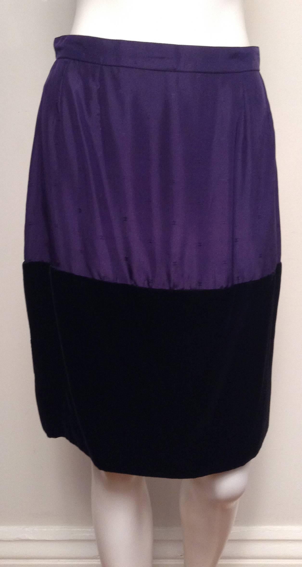 Chanel Purple Double Breasted Velvet and wool Skirt Suit Size 40/6 For Sale 3