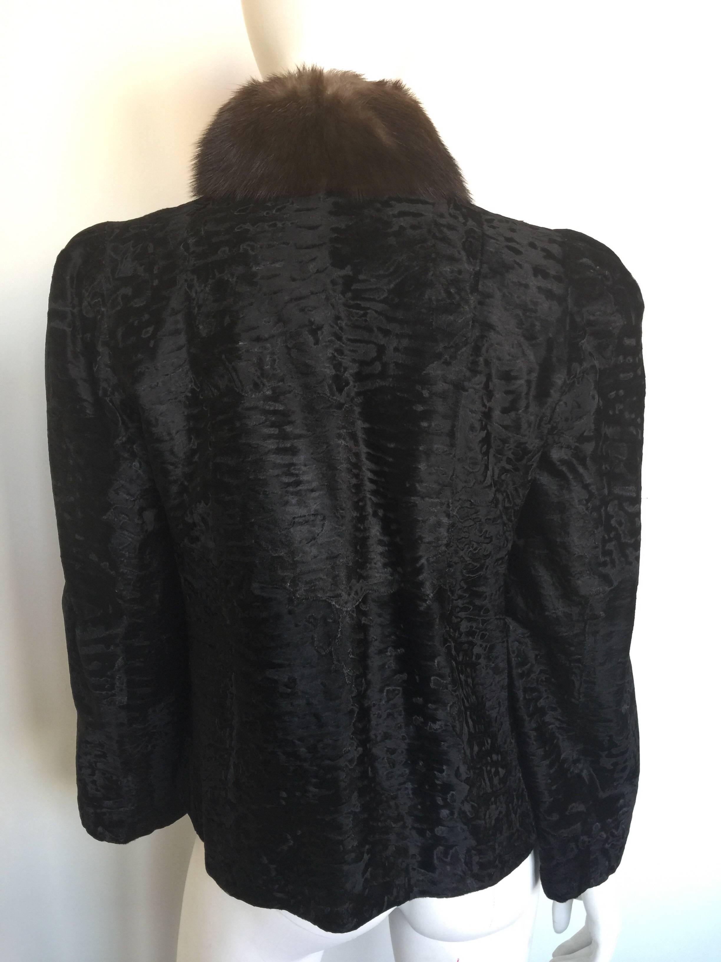 Carolina Herrera Lamb and Mink Jacket  In Good Condition For Sale In New York, NY